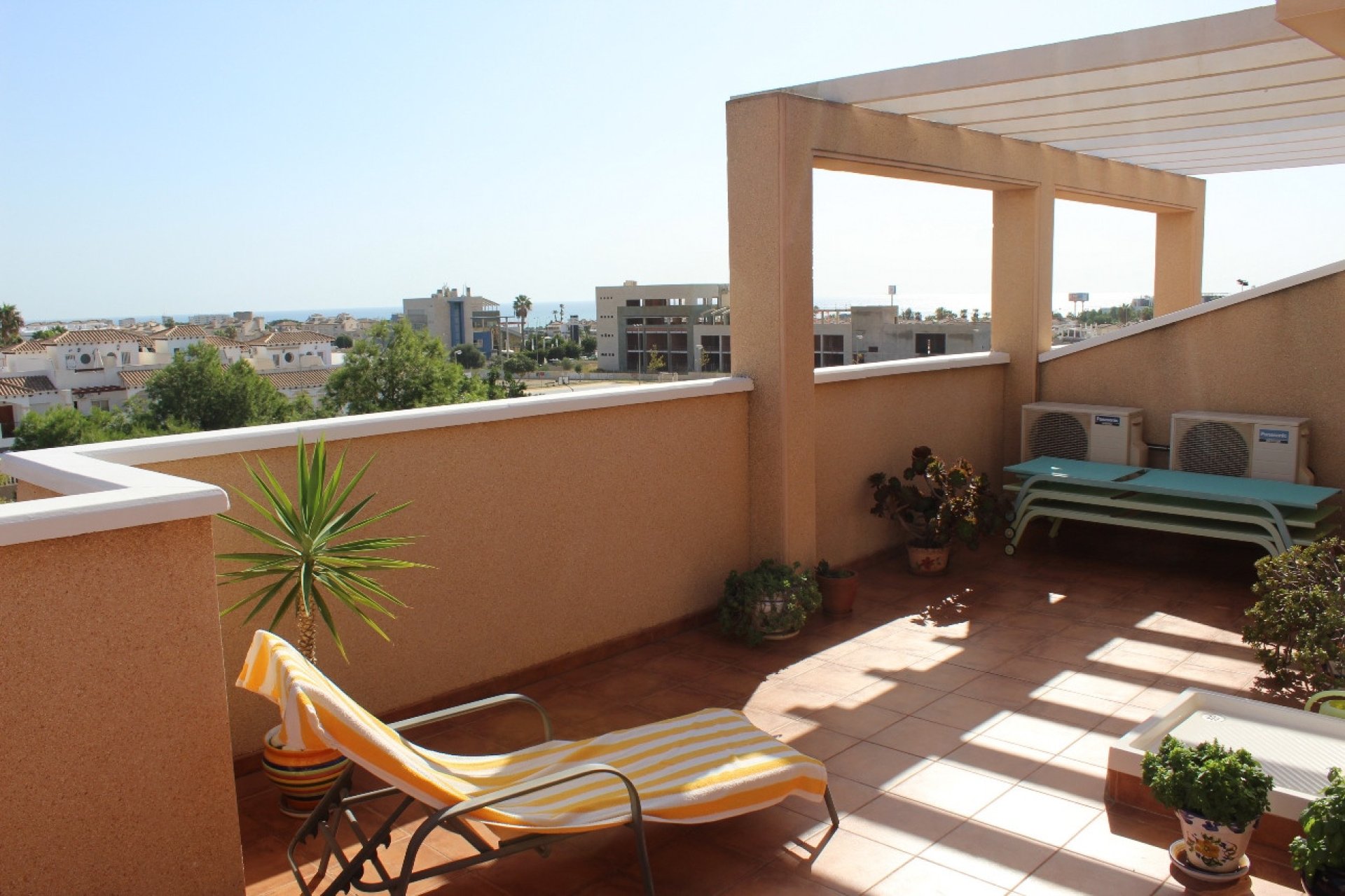 Återförsäljning - Takvåning -
Orihuela Costa - Playa Flamenca