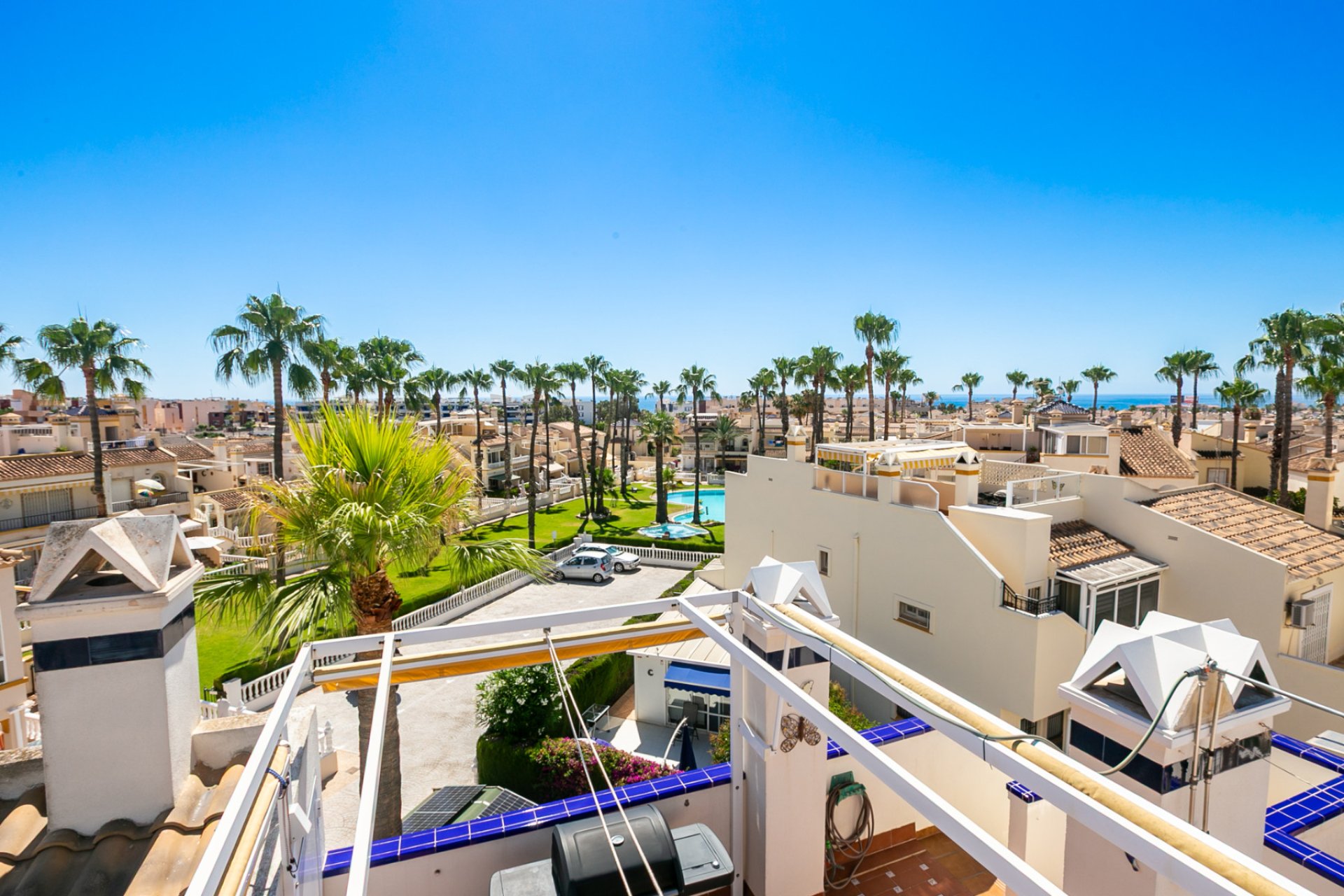 Återförsäljning - Takvåning -
Playa Flamenca