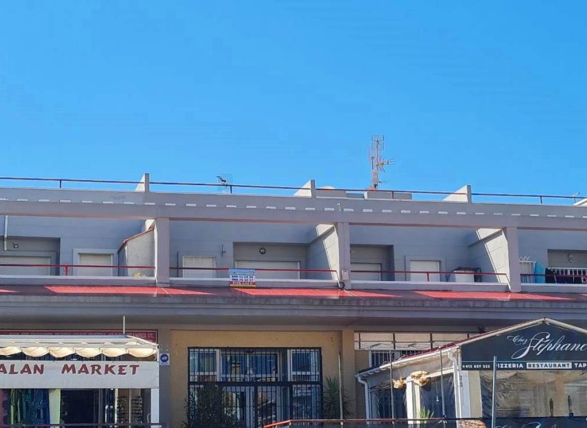 Återförsäljning - Takvåning -
Villamartín - El Galan 