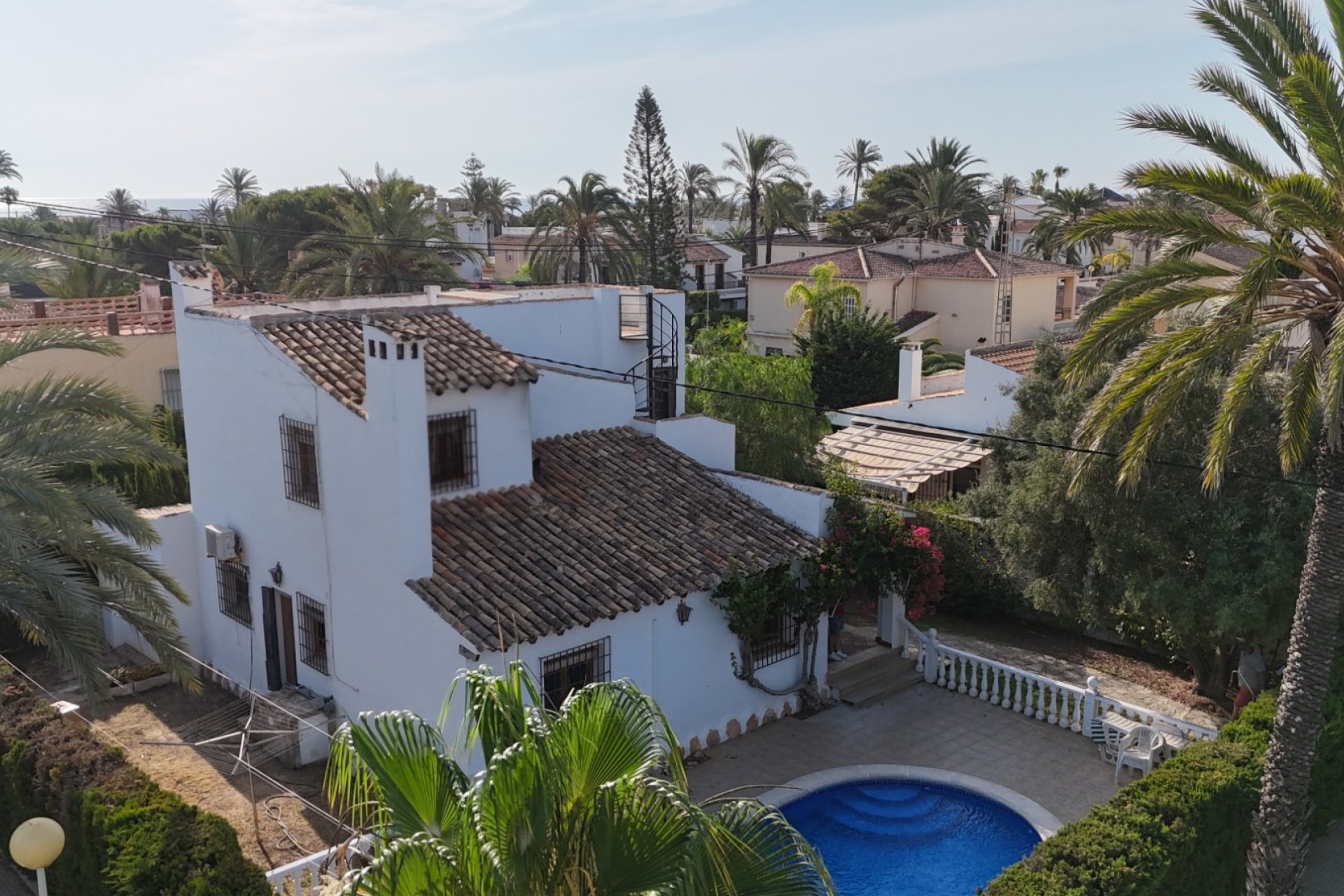 Återförsäljning - Villa -
Cabo Roig