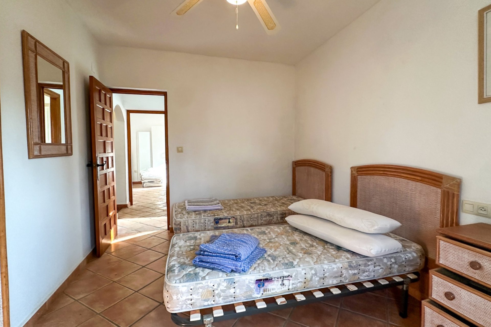 Återförsäljning - Villa -
Cabo Roig