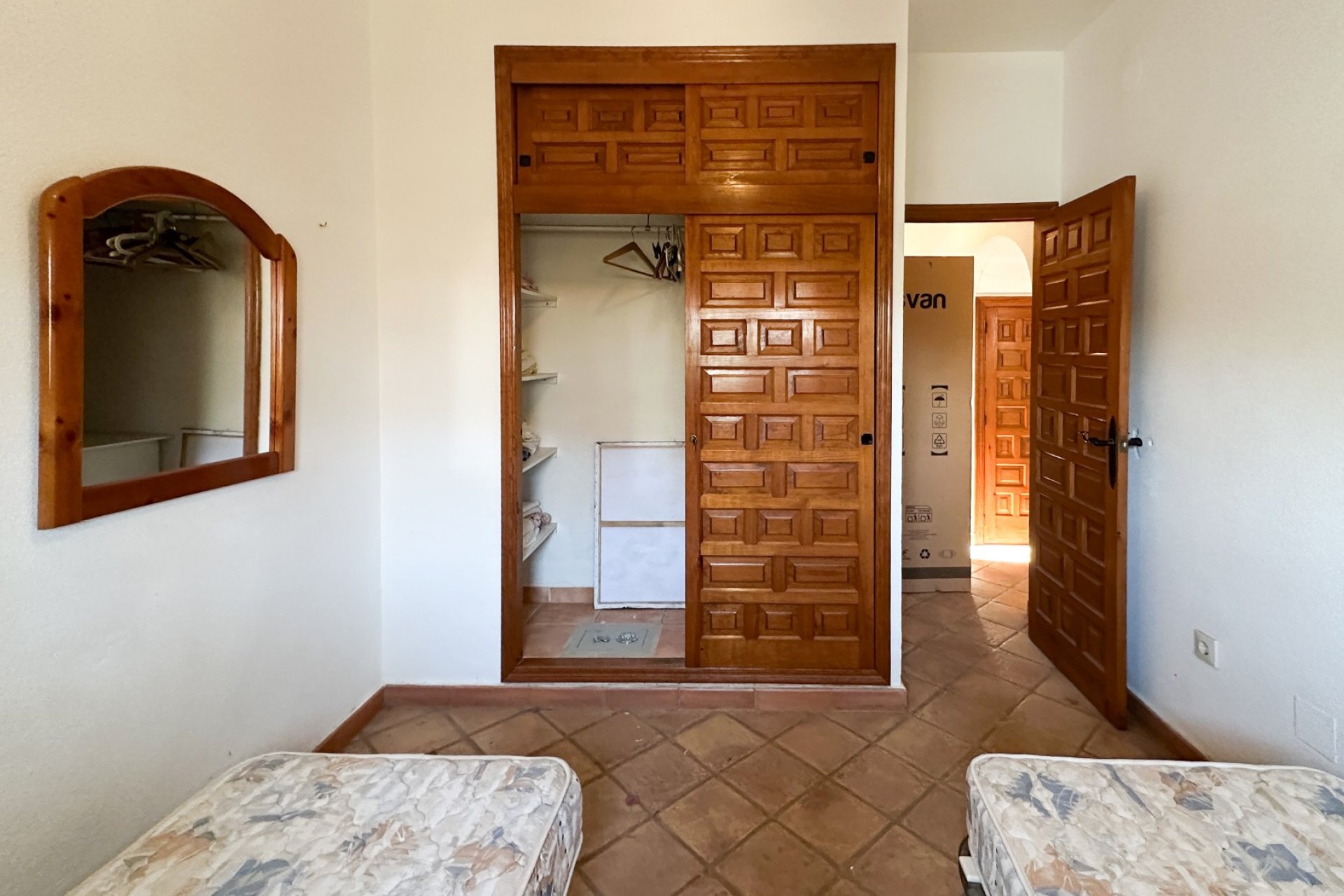 Återförsäljning - Villa -
Cabo Roig