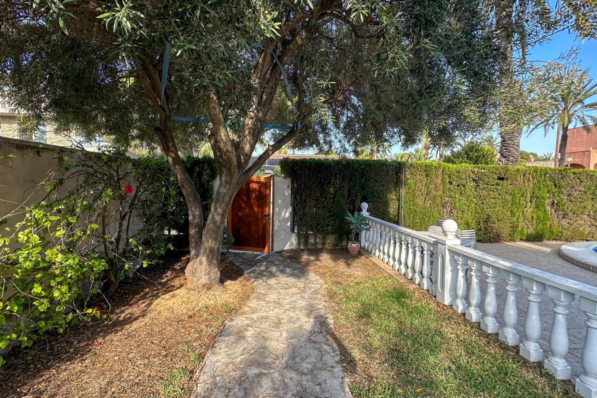 Återförsäljning - Villa -
Cabo Roig