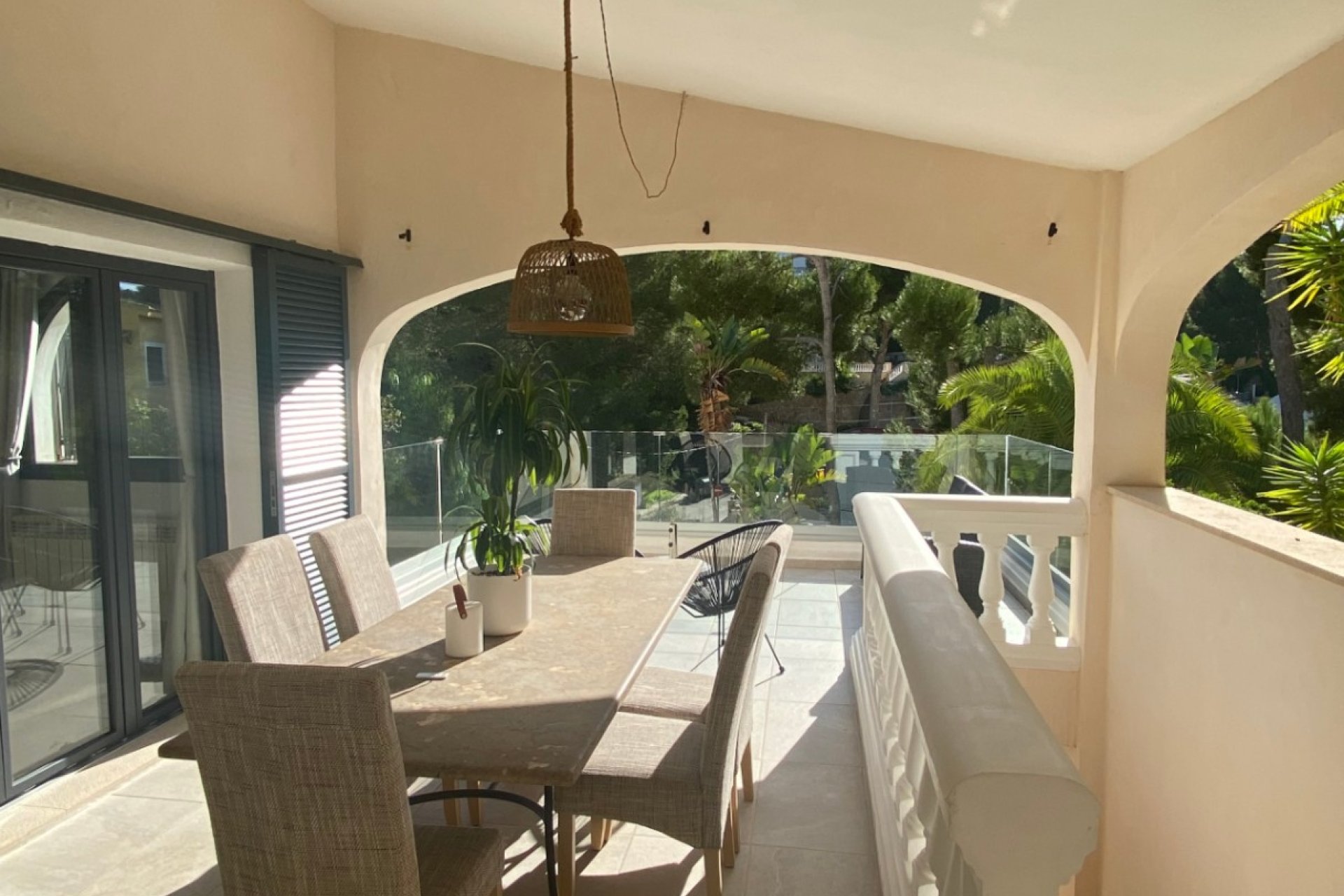 Återförsäljning - Villa -
Calviá - Mallorca