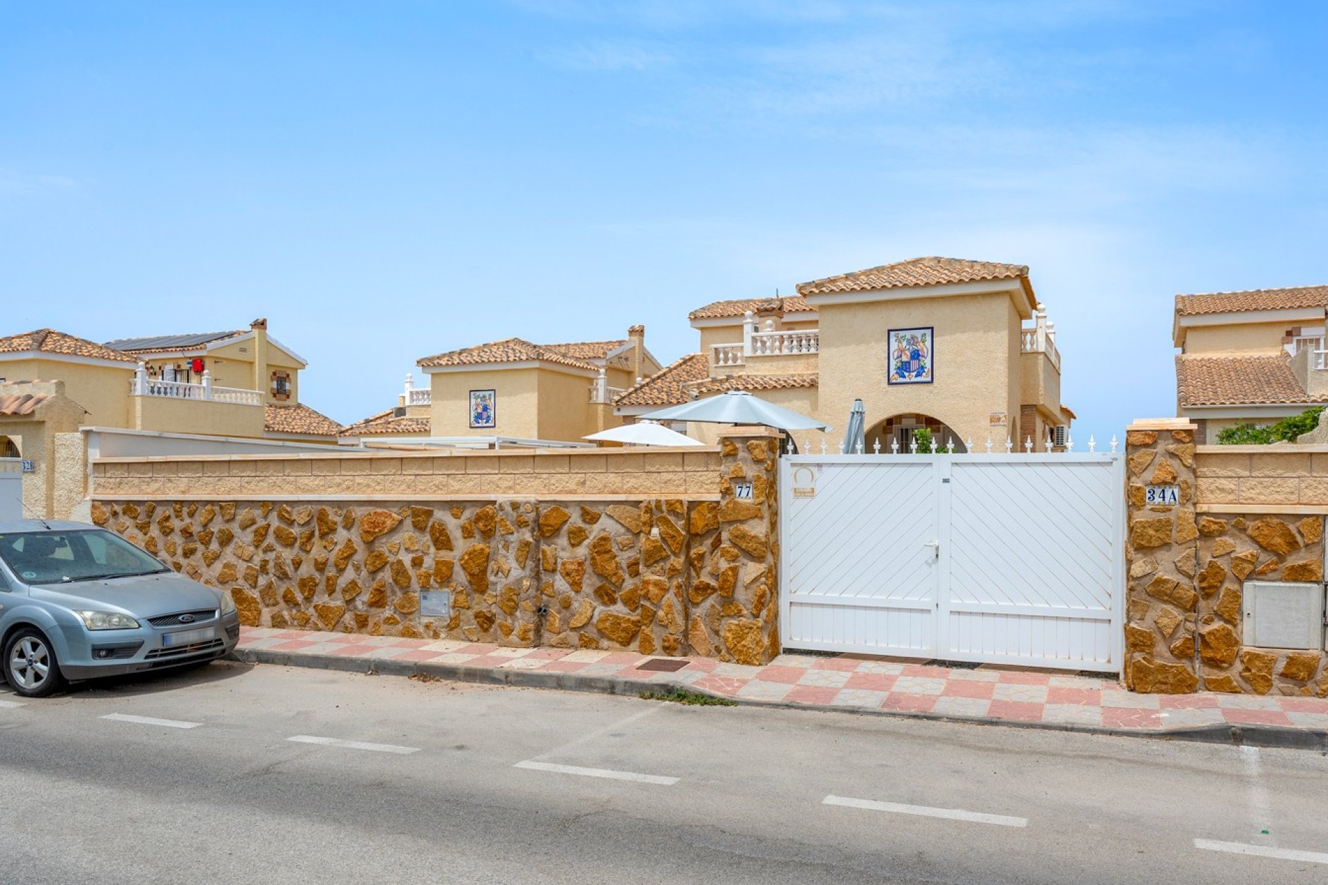 Återförsäljning - Villa -
Gran Alacant - Costa Blanca