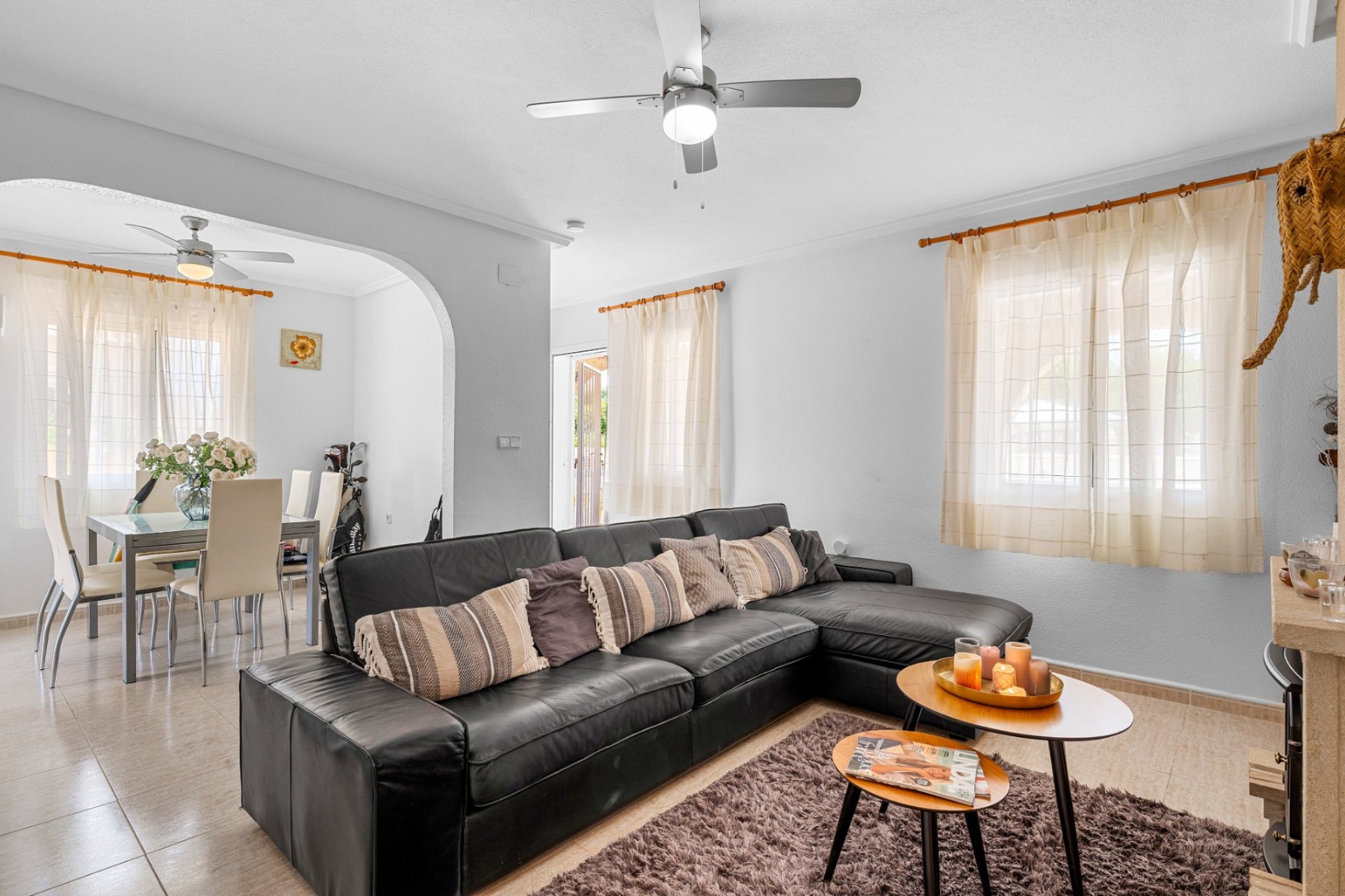 Återförsäljning - Villa -
Gran Alacant - Costa Blanca