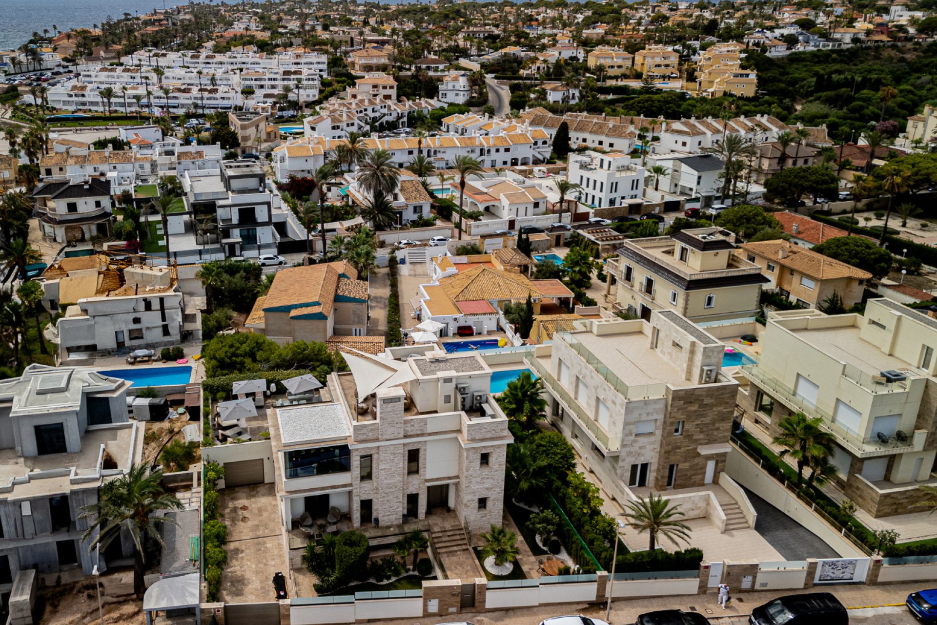 Återförsäljning - Villa -
La Zenia - Beachside