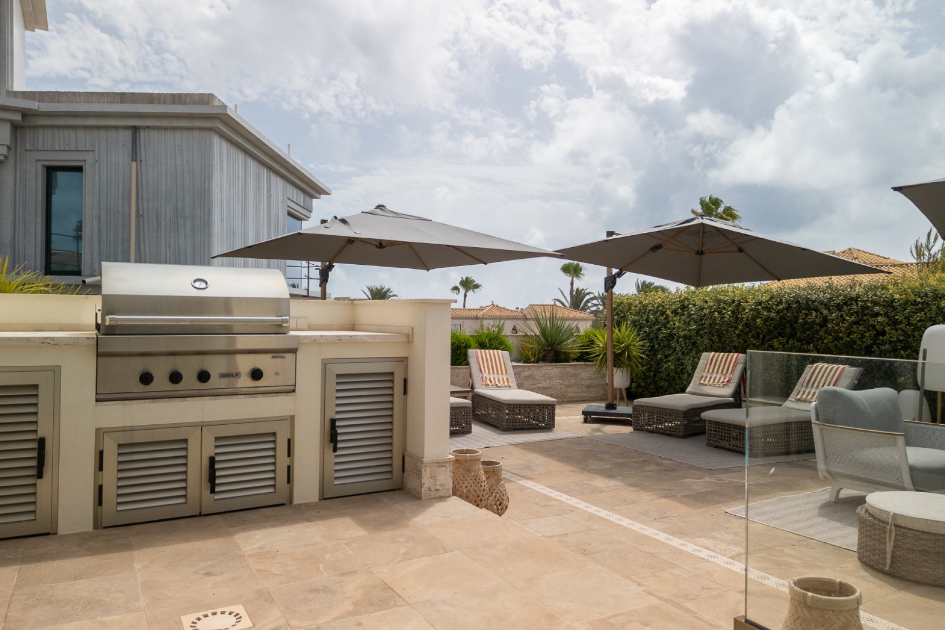 Återförsäljning - Villa -
La Zenia - Beachside