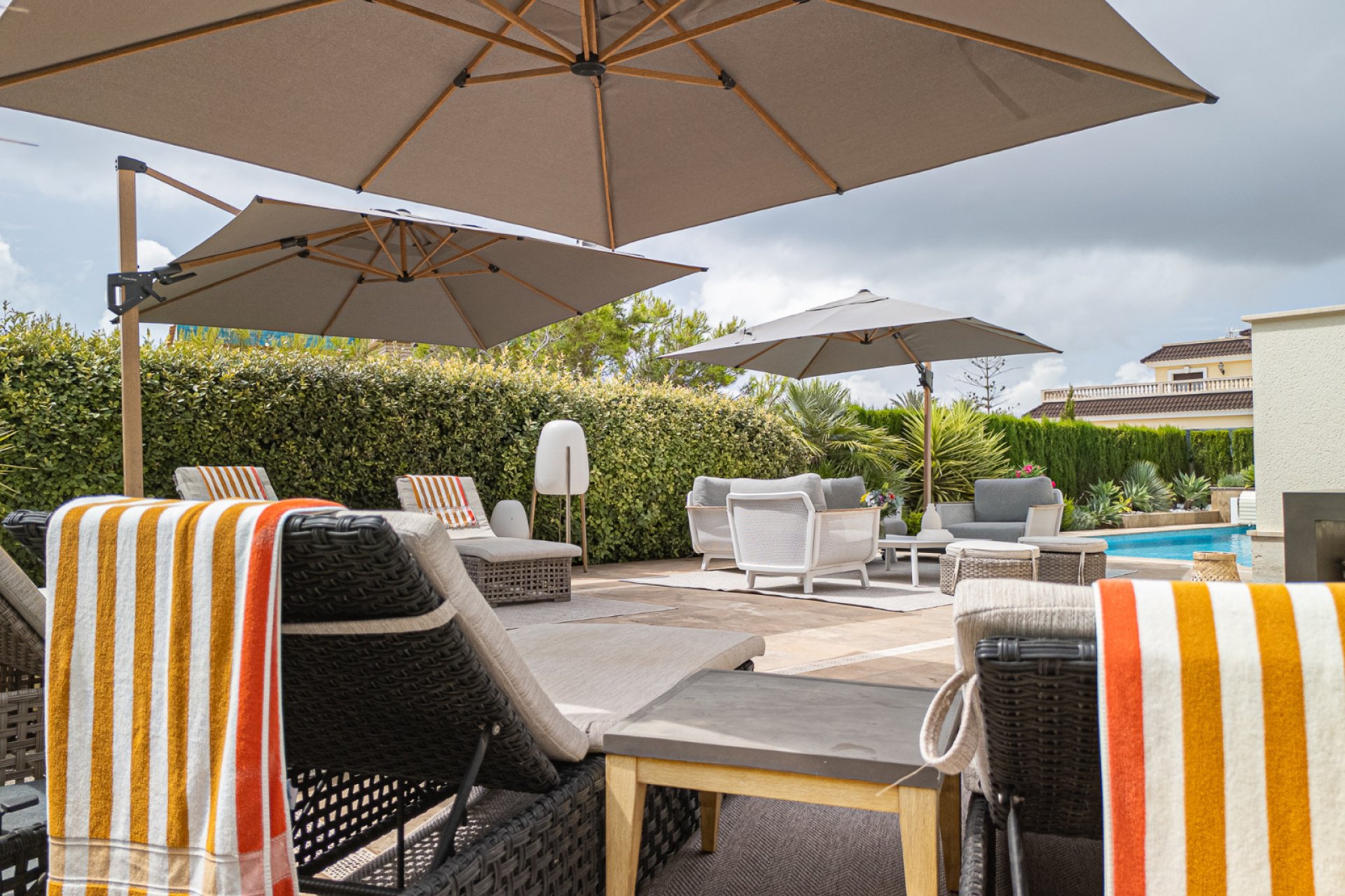 Återförsäljning - Villa -
La Zenia - Beachside