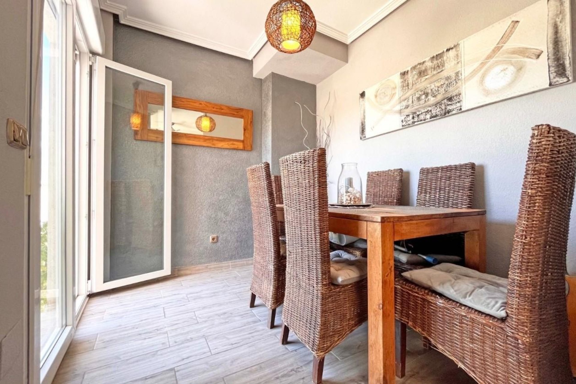 Återförsäljning - Villa -
La Zenia