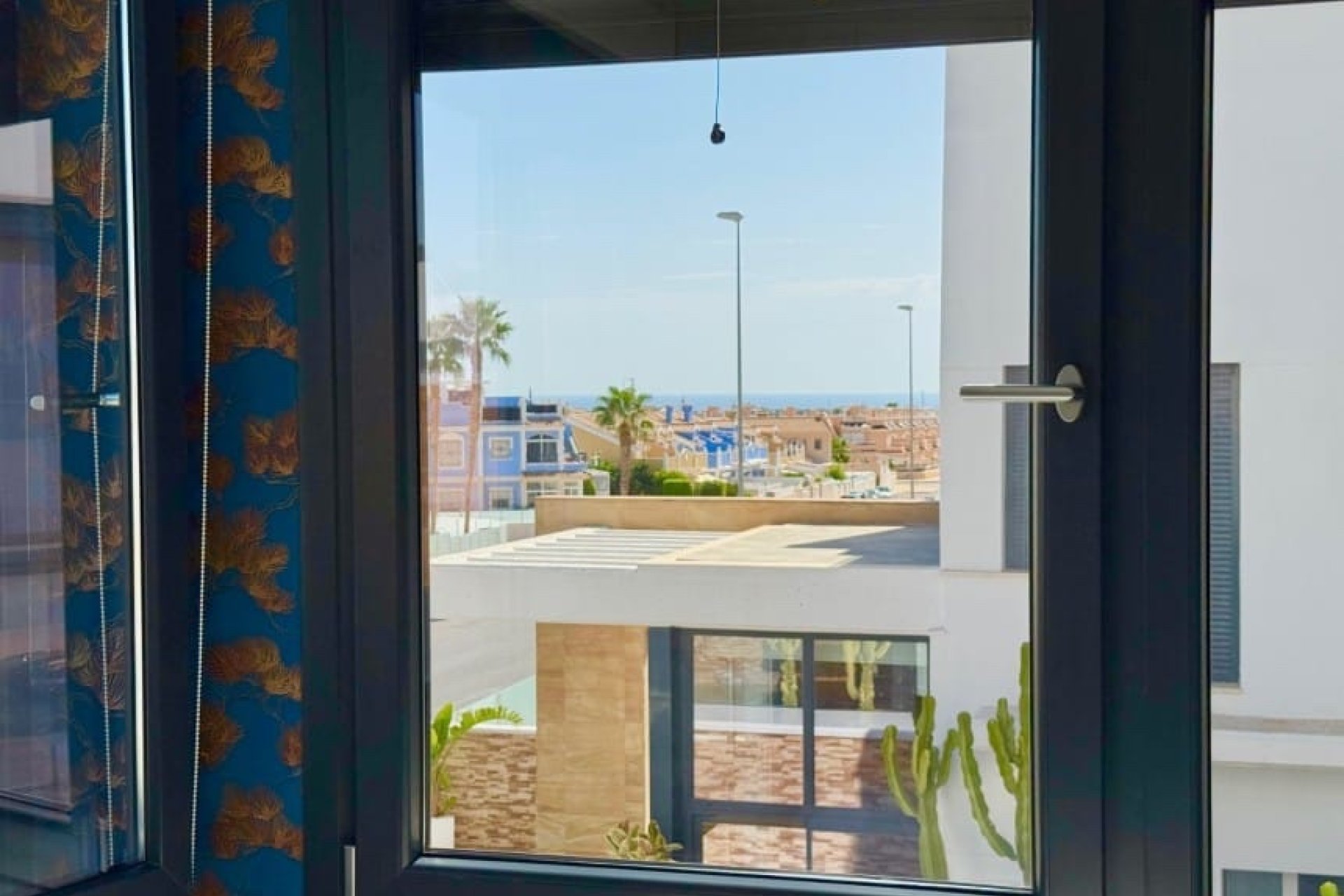 Återförsäljning - Villa -
Lomas de Cabo Roig