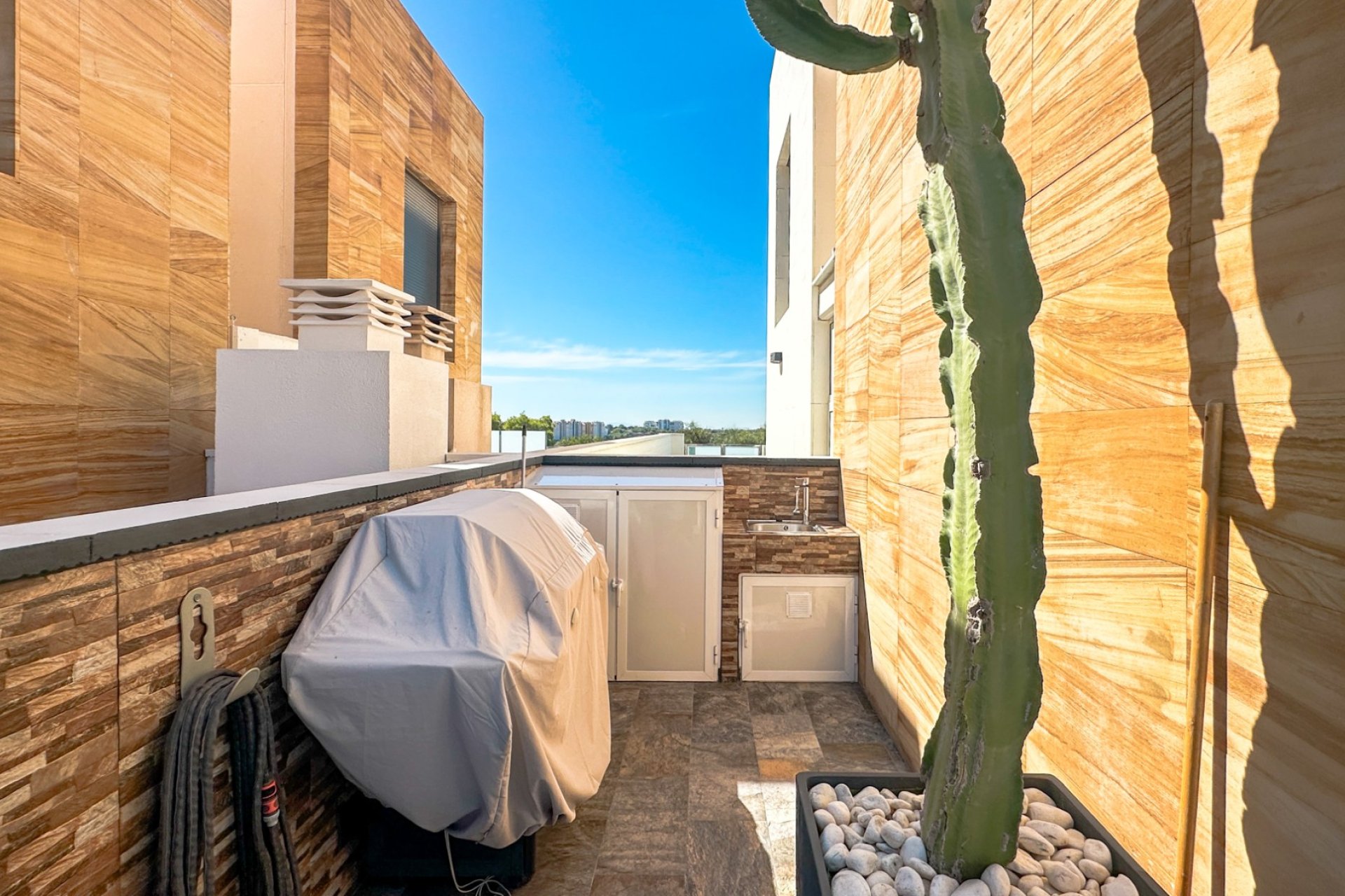 Återförsäljning - Villa -
Lomas de Cabo Roig