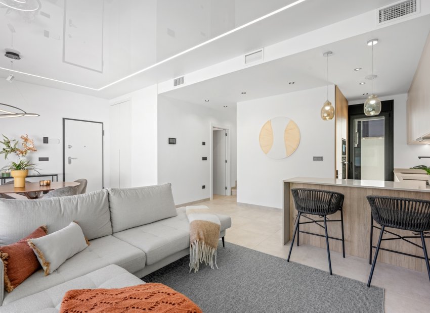 Återförsäljning - Villa * -
Orihuela Costa* - Blue Lagoon*