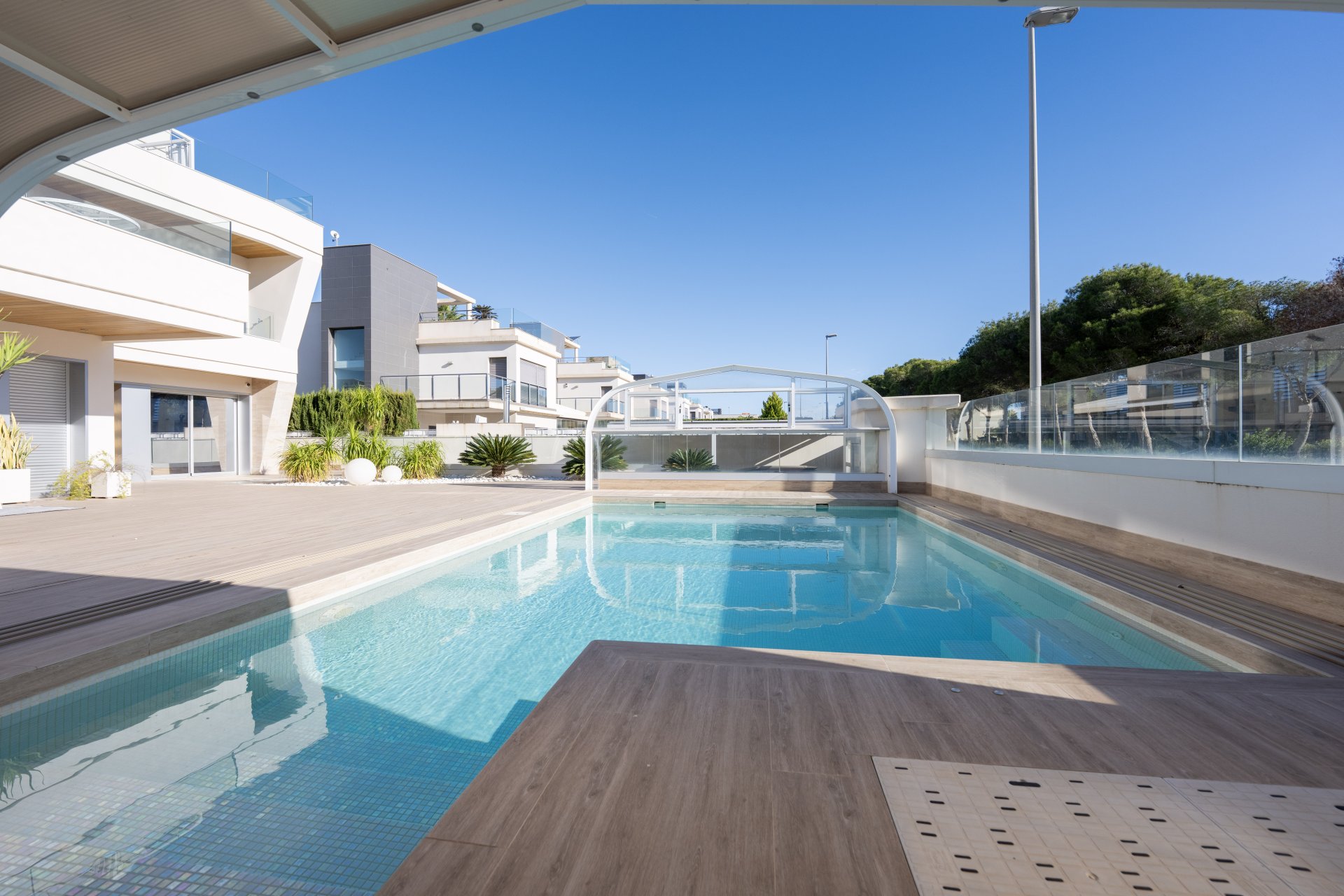 Återförsäljning - Villa -
Orihuela Costa - Cabo Roig
