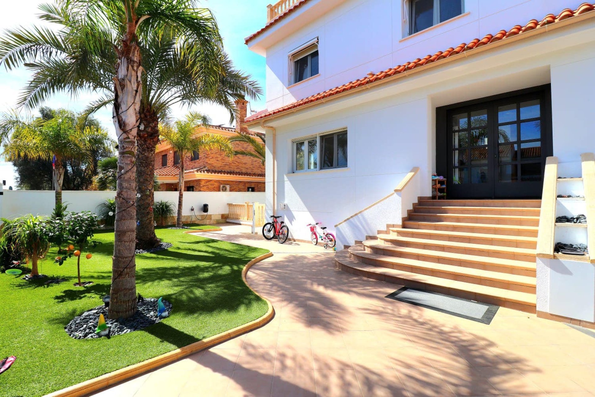 Återförsäljning - Villa -
Orihuela Costa - Campoamor