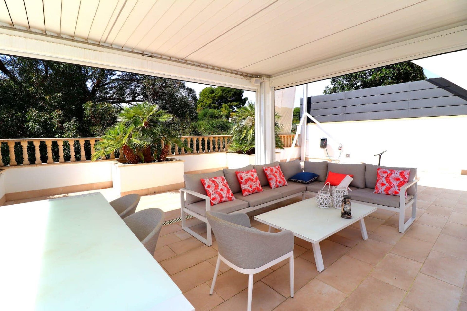 Återförsäljning - Villa -
Orihuela Costa - Campoamor