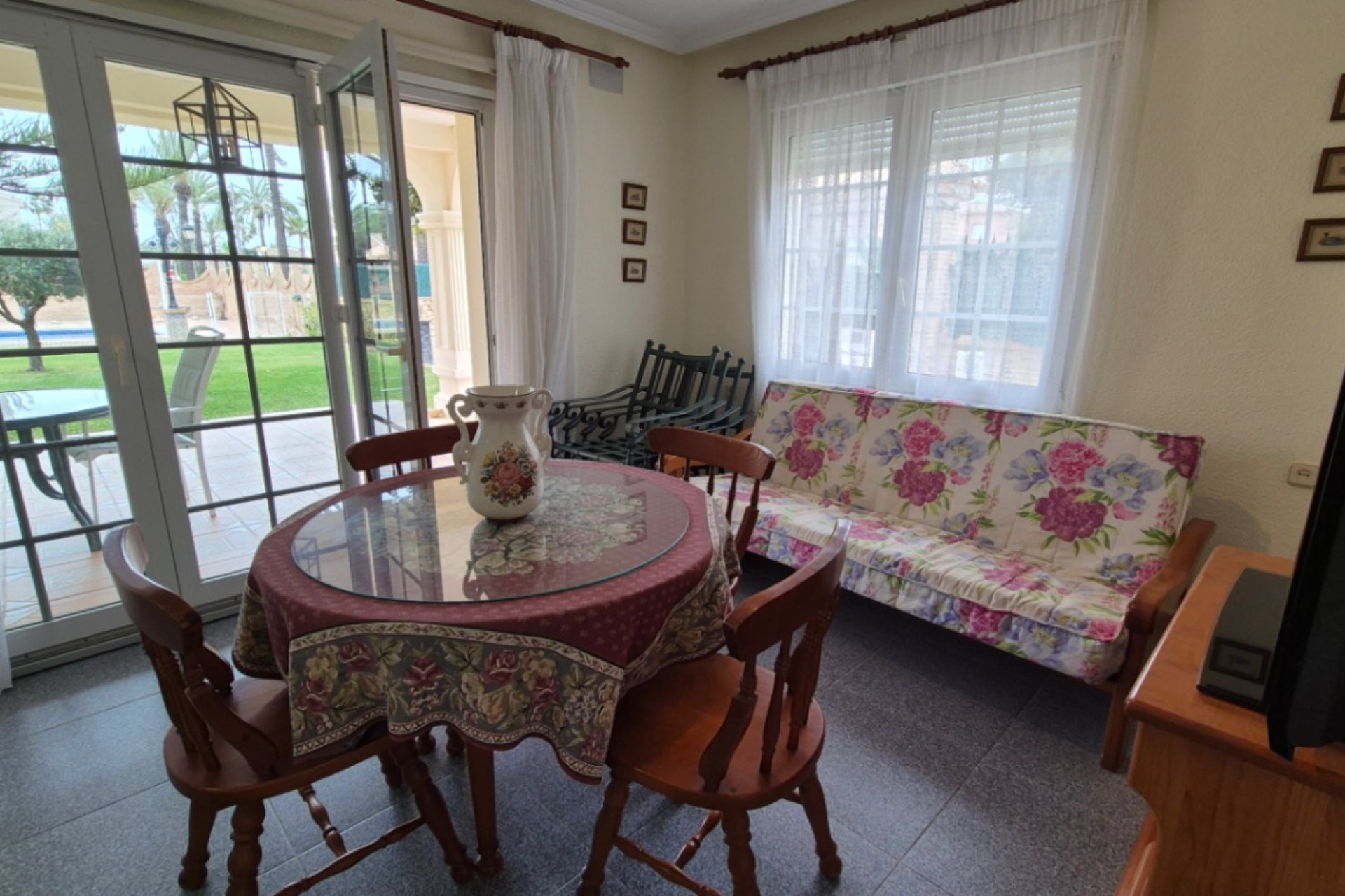 Återförsäljning - Villa -
Orihuela Costa - Costa Blanca Sur