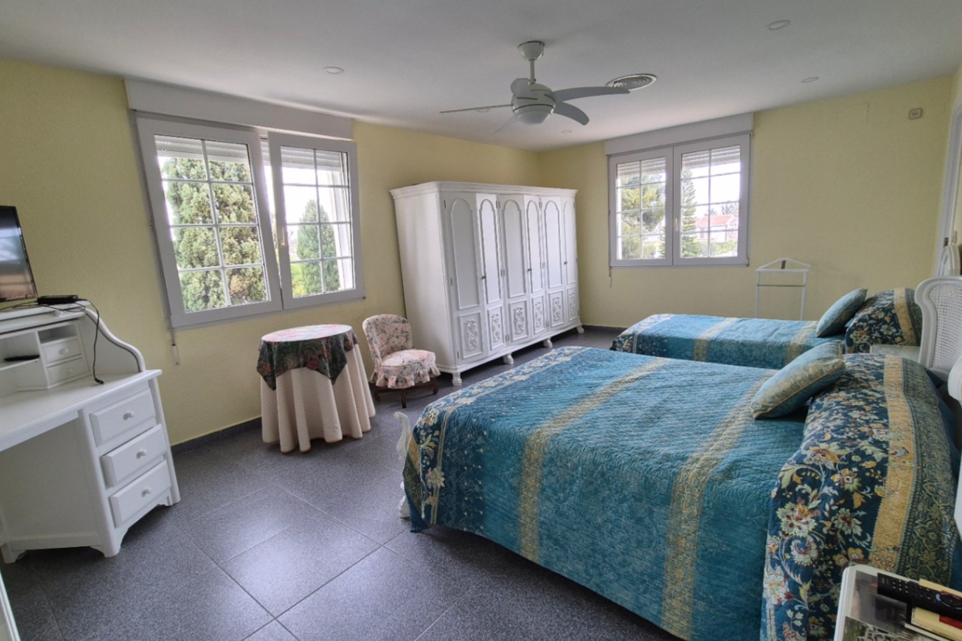 Återförsäljning - Villa -
Orihuela Costa - Costa Blanca Sur