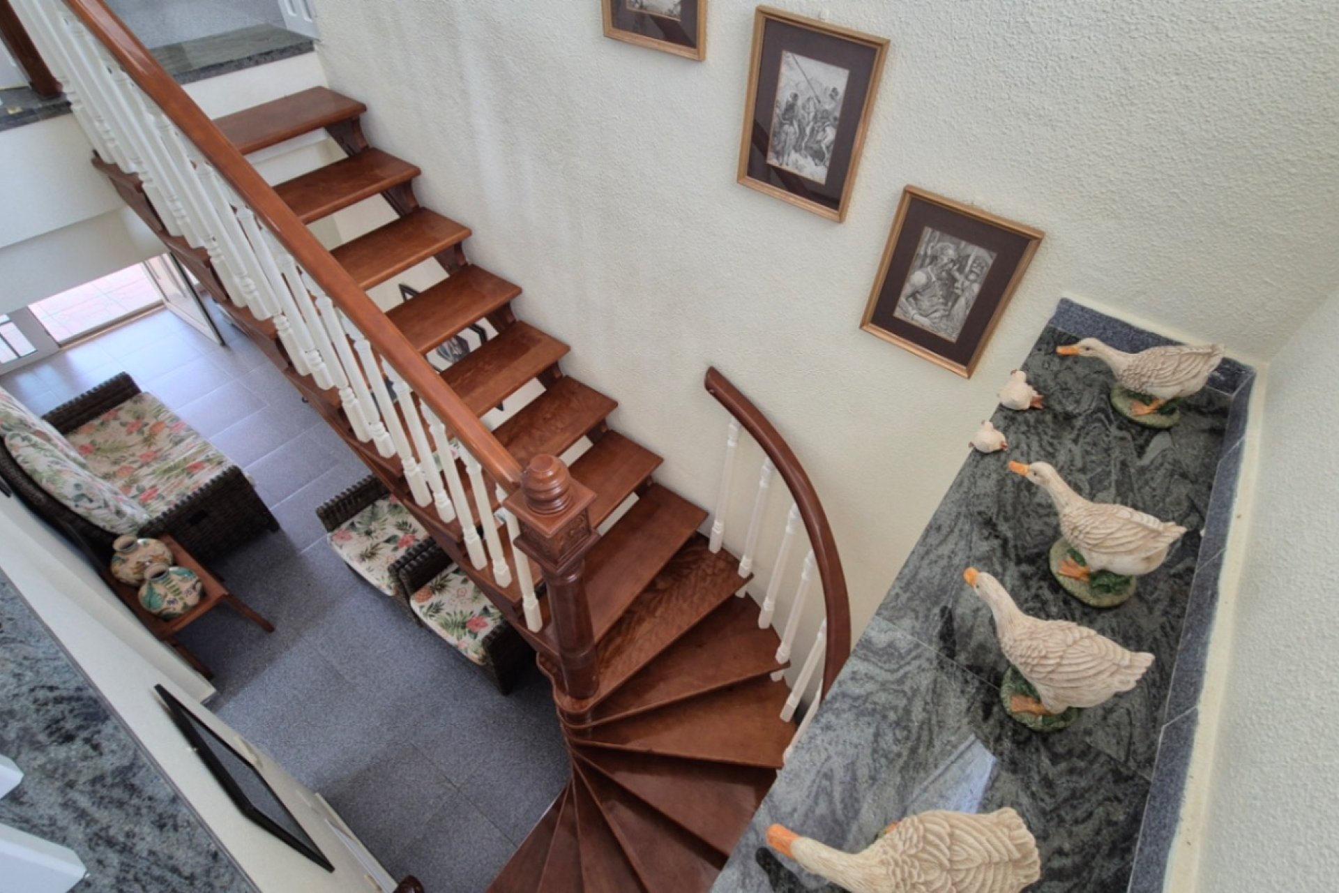 Återförsäljning - Villa -
Orihuela Costa - Costa Blanca Sur