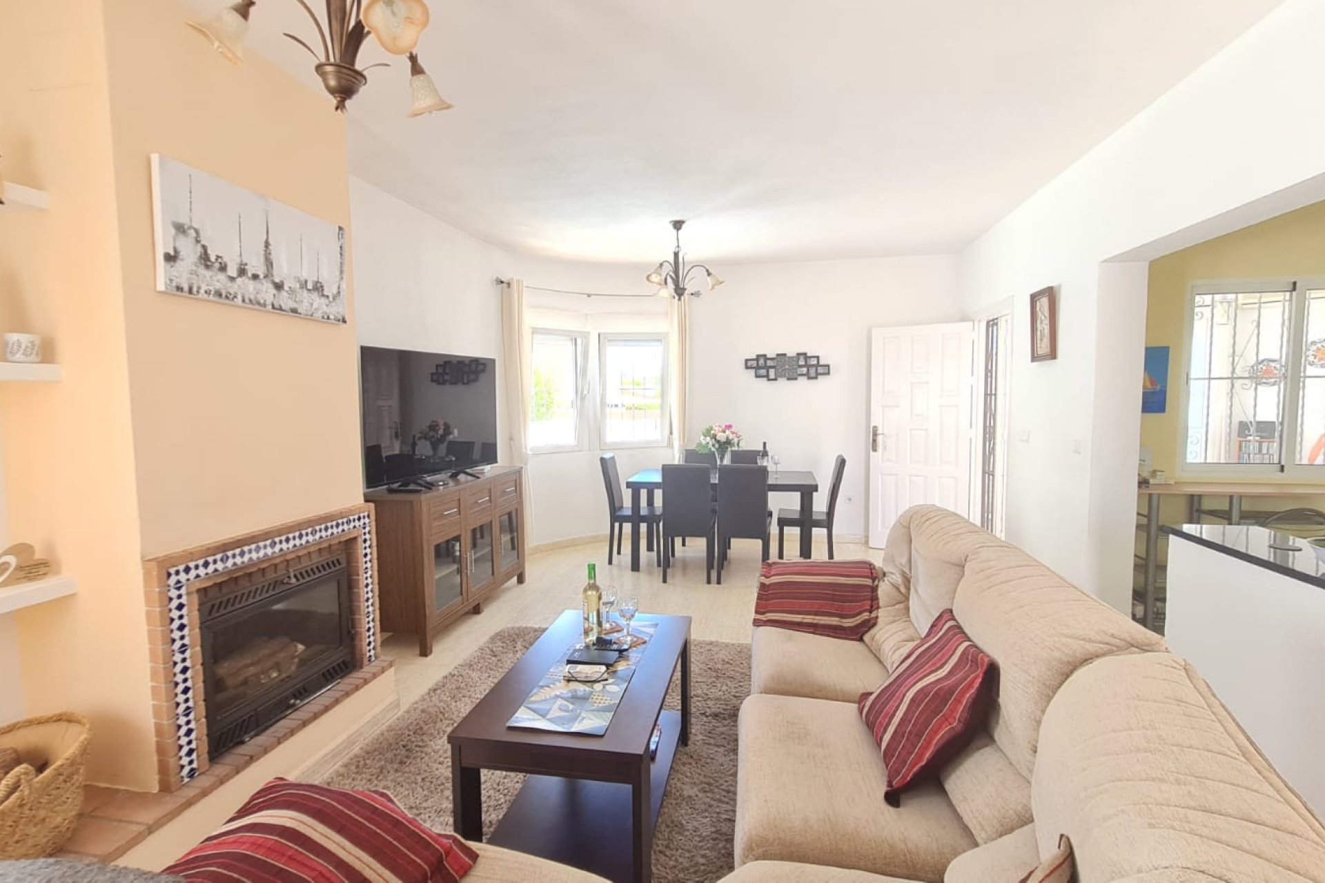 Återförsäljning - Villa -
Orihuela Costa - La Florida