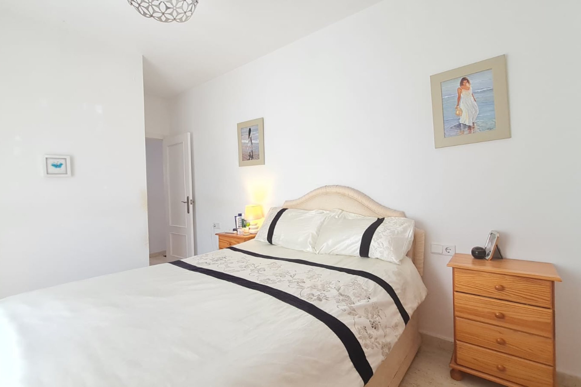 Återförsäljning - Villa -
Orihuela Costa - La Florida