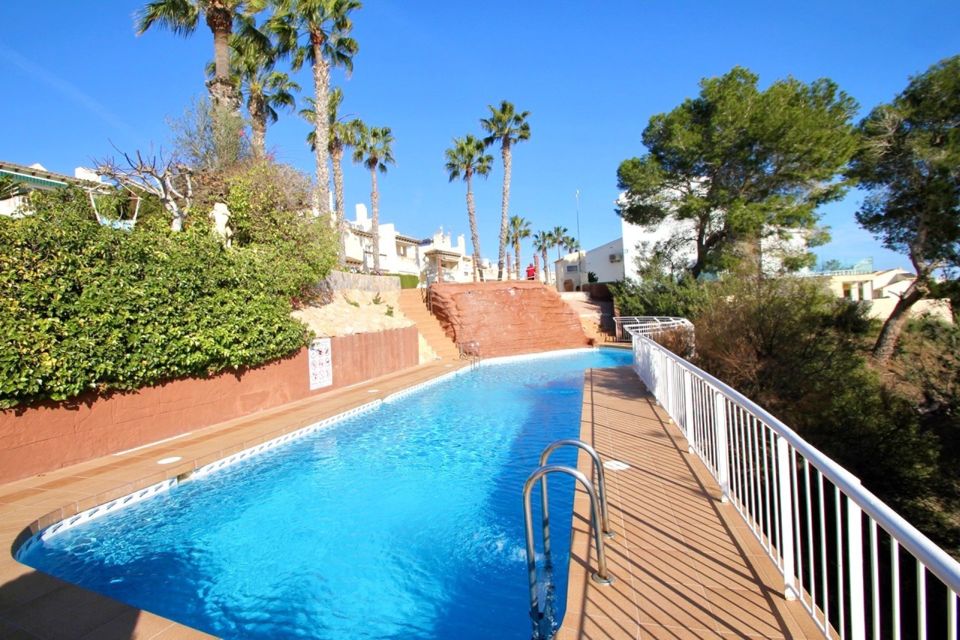 Återförsäljning - Villa -
Orihuela Costa - Las Ramblas