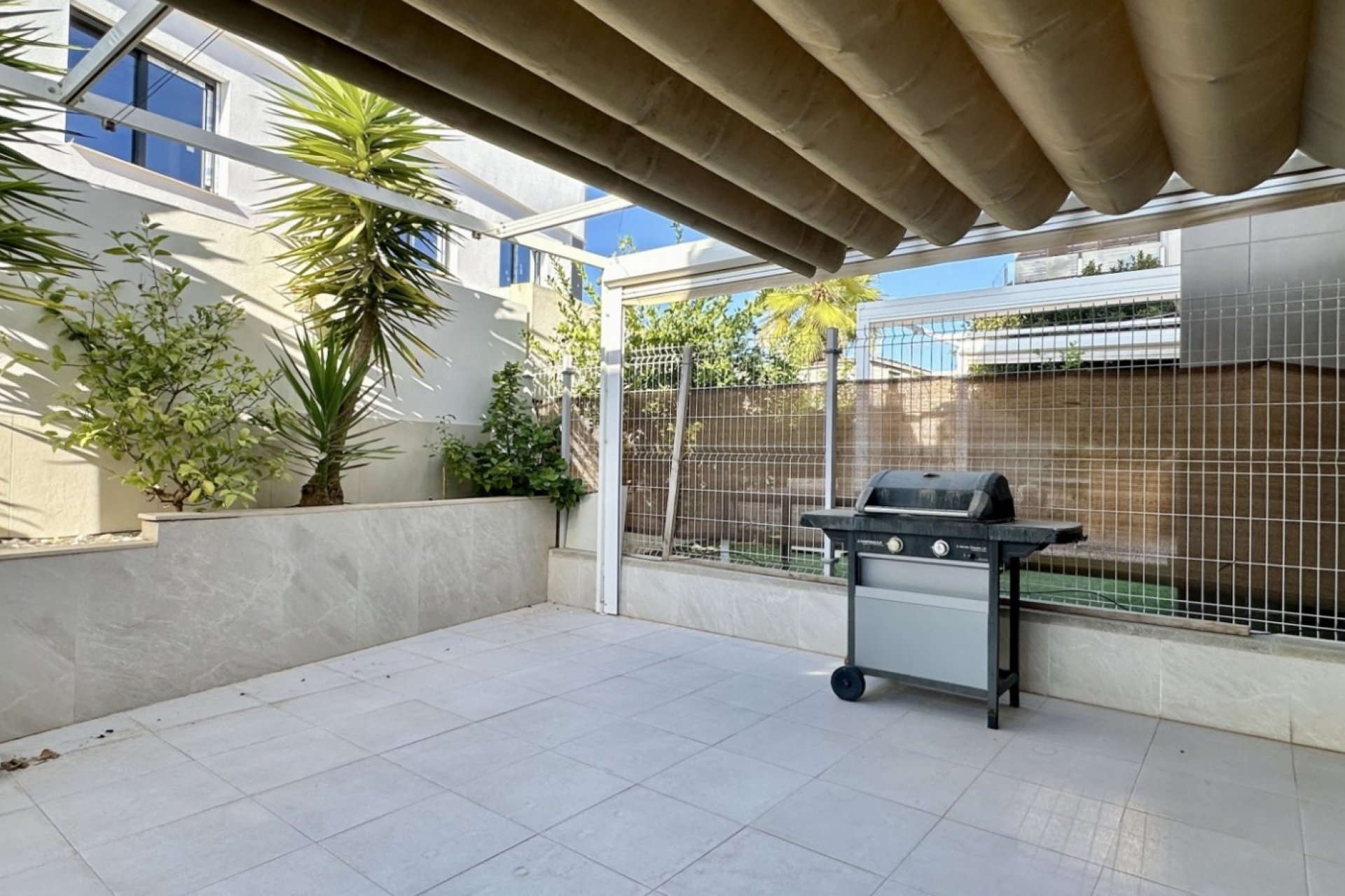 Återförsäljning - Villa -
Orihuela Costa - Lomas de Cabo Roig