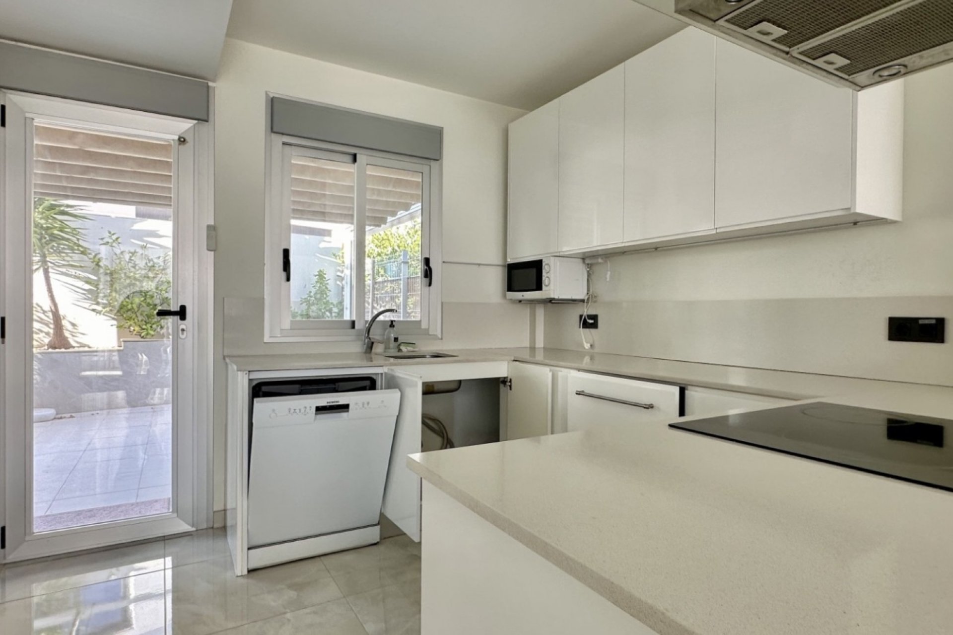 Återförsäljning - Villa -
Orihuela Costa - Lomas de Cabo Roig