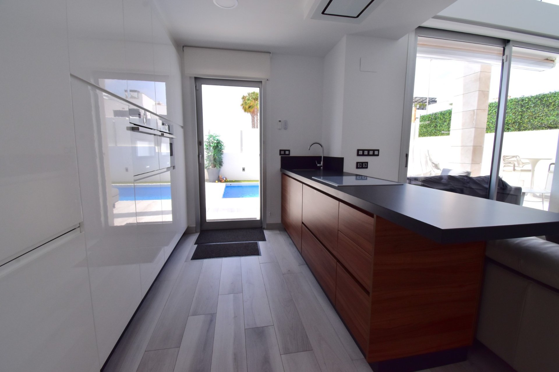 Återförsäljning - Villa -
Orihuela Costa - Lomas de Cabo Roig