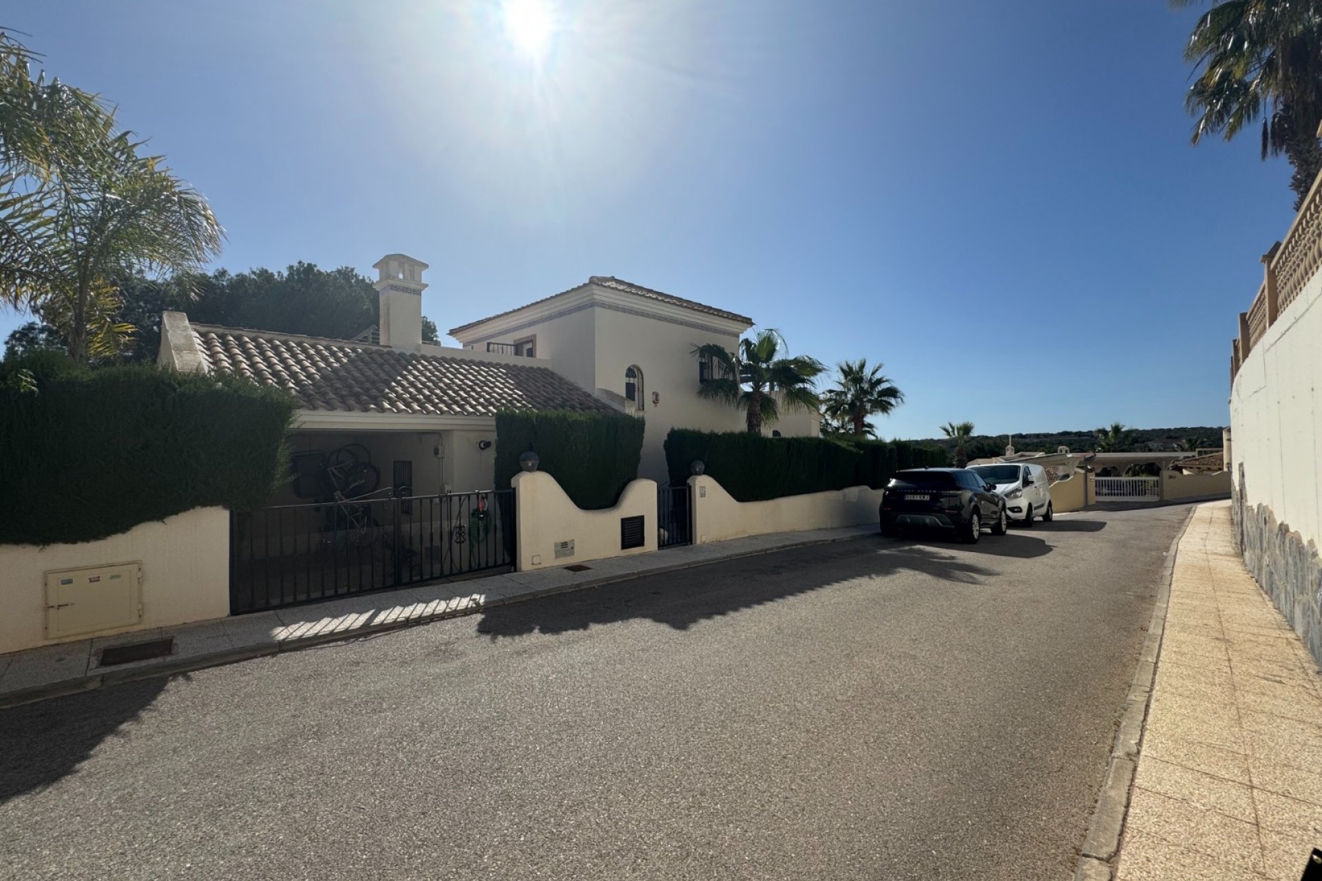 Återförsäljning - Villa -
Orihuela Costa - Lomas De Campoamor-las Ramblas