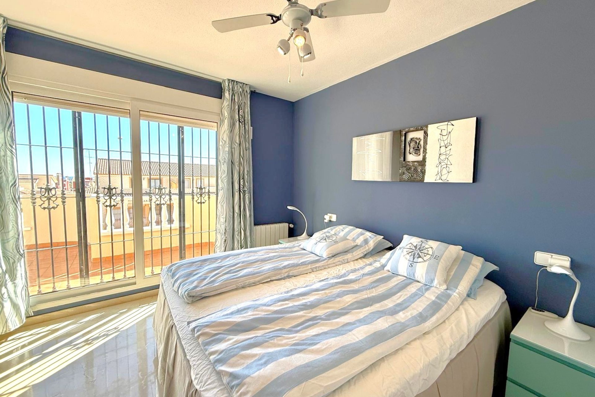 Återförsäljning - Villa -
Orihuela Costa - Los Dolses