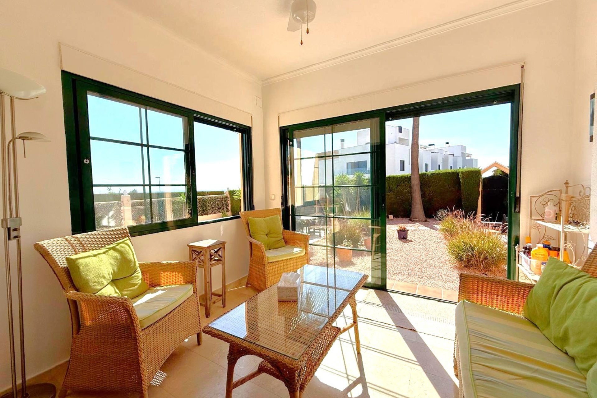Återförsäljning - Villa -
Orihuela Costa - Los Dolses