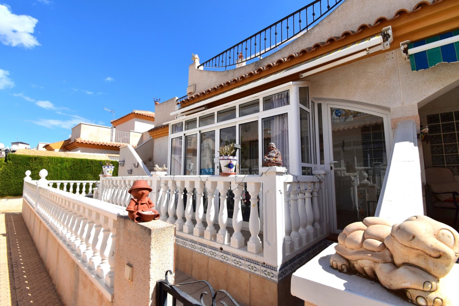 Återförsäljning - Villa -
Orihuela Costa - Playa Flamenca