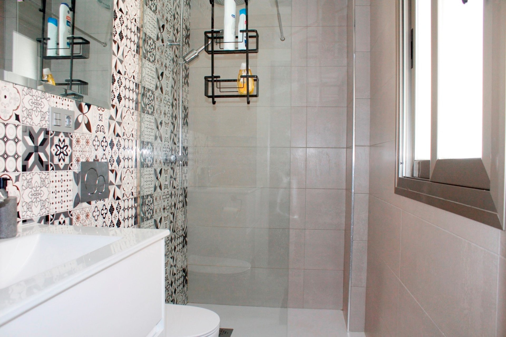 Återförsäljning - Villa -
Orihuela Costa - Villamartin-Pau26