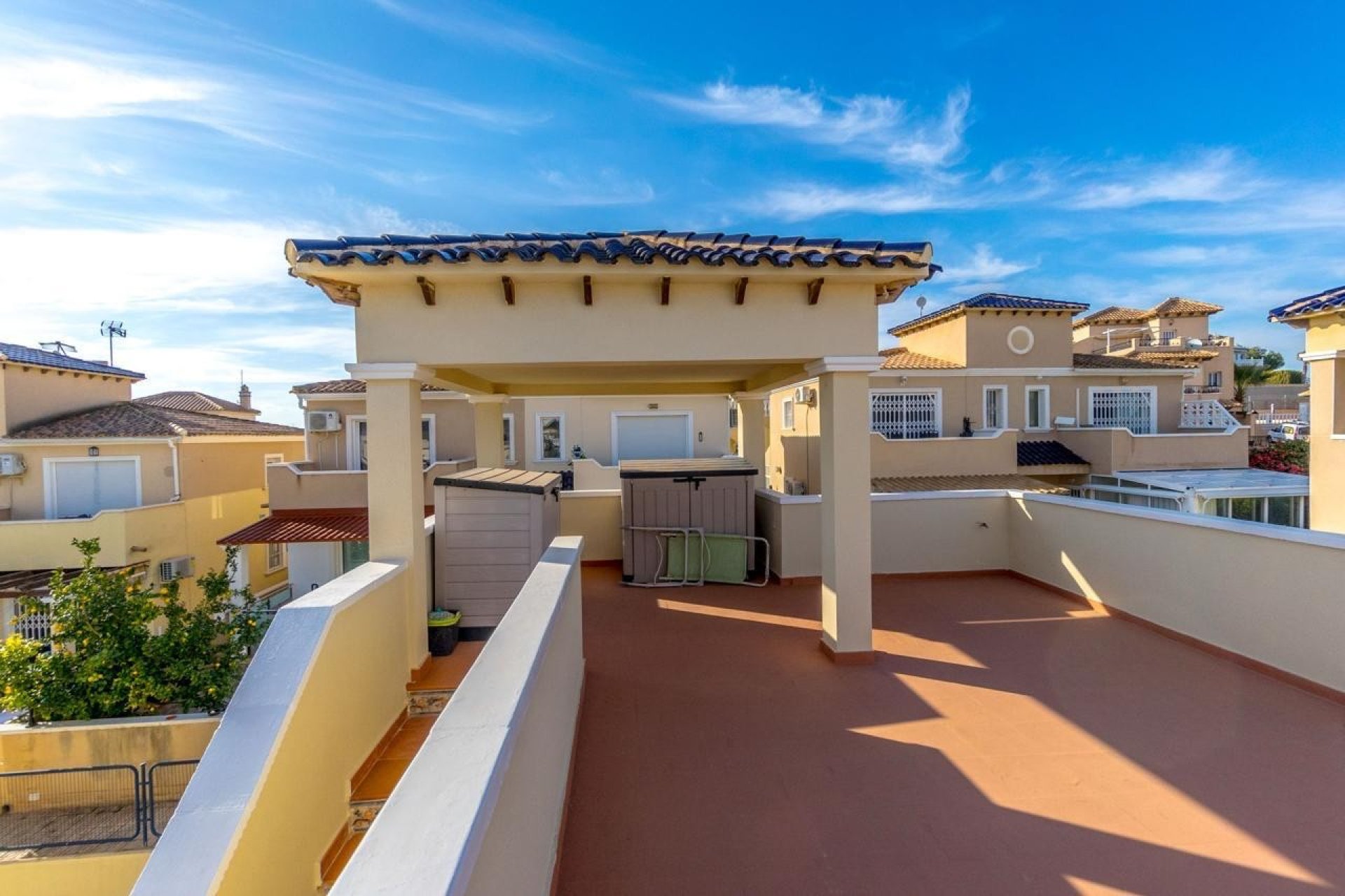 Återförsäljning - Villa -
Orihuela Costa - Villamartin