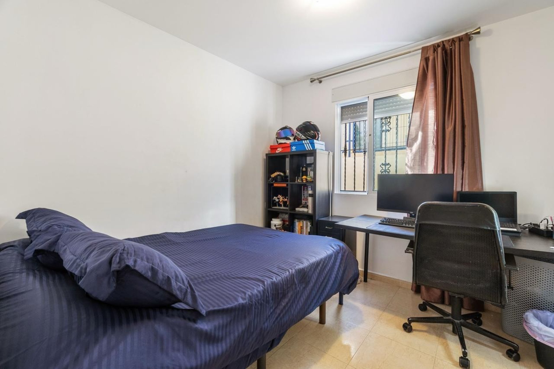 Återförsäljning - Villa -
Orihuela Costa - Villamartin