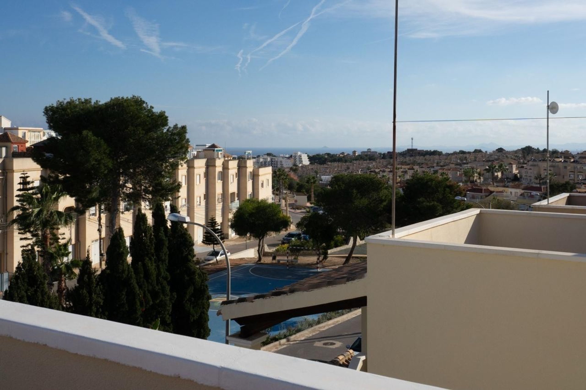 Återförsäljning - Villa -
Orihuela Costa - Villamartin