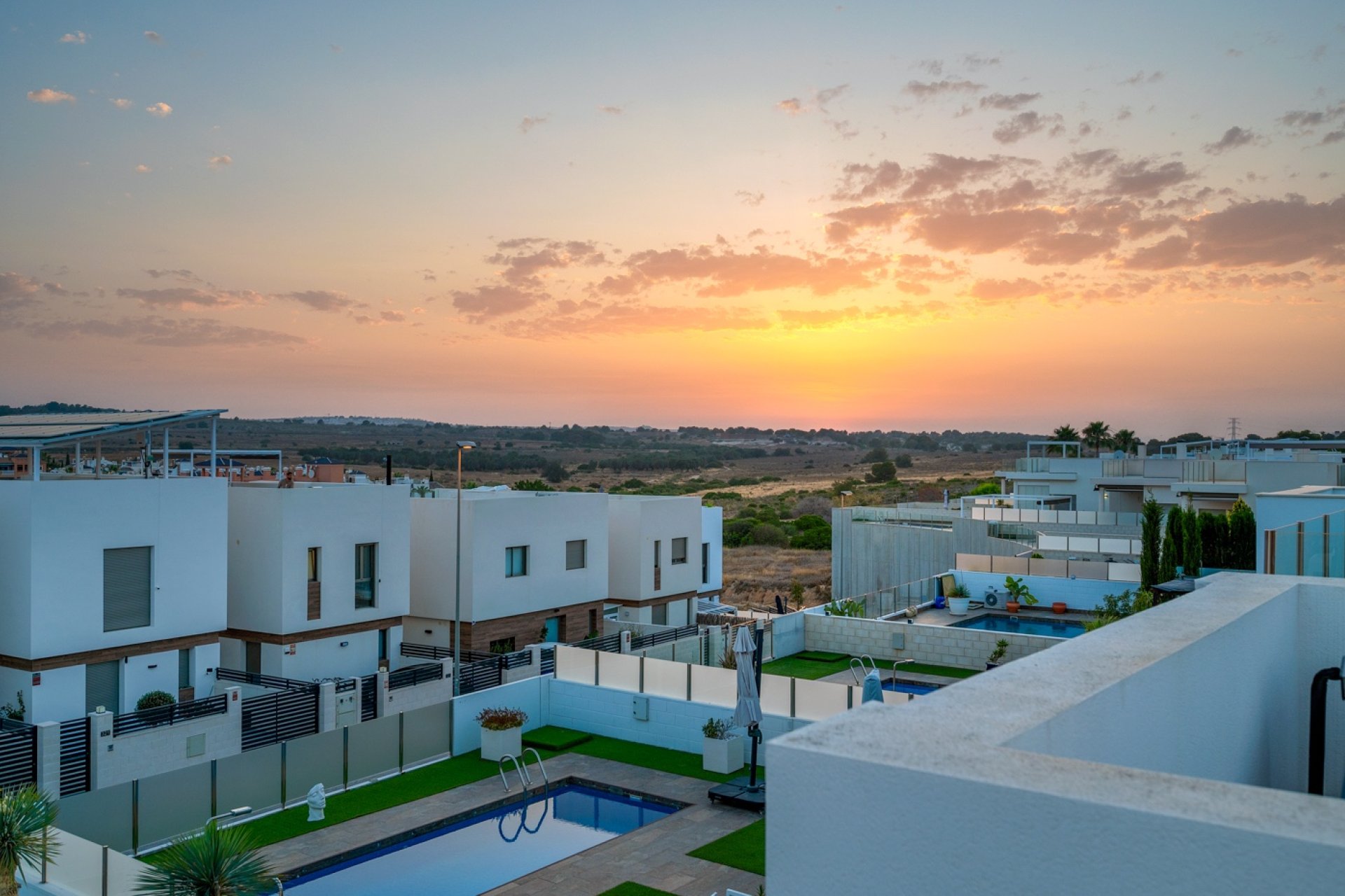 Återförsäljning - Villa -
Orihuela Costa - Villamartin