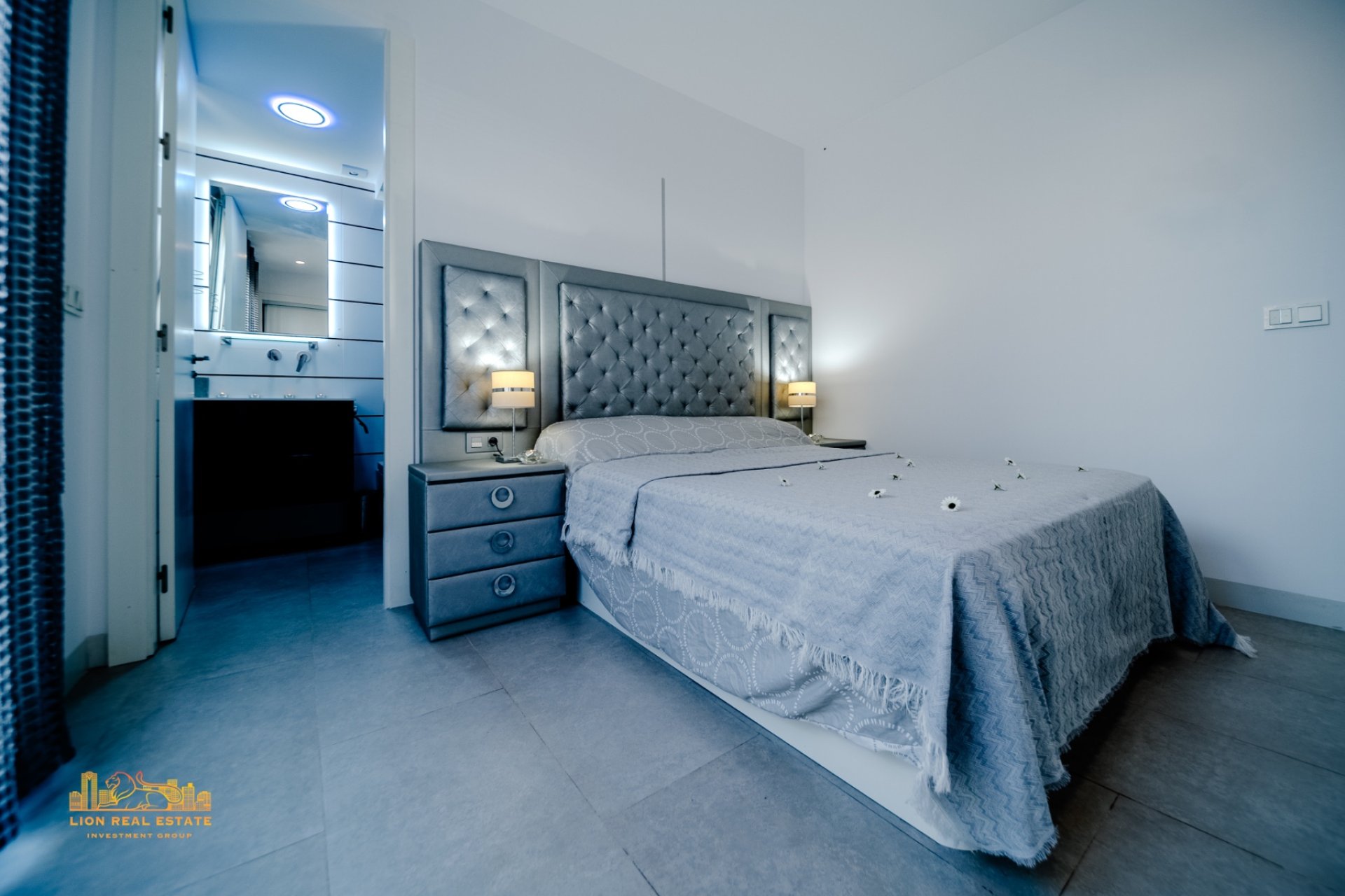 Återförsäljning - Villa -
Orihuela Costa - Villamartin