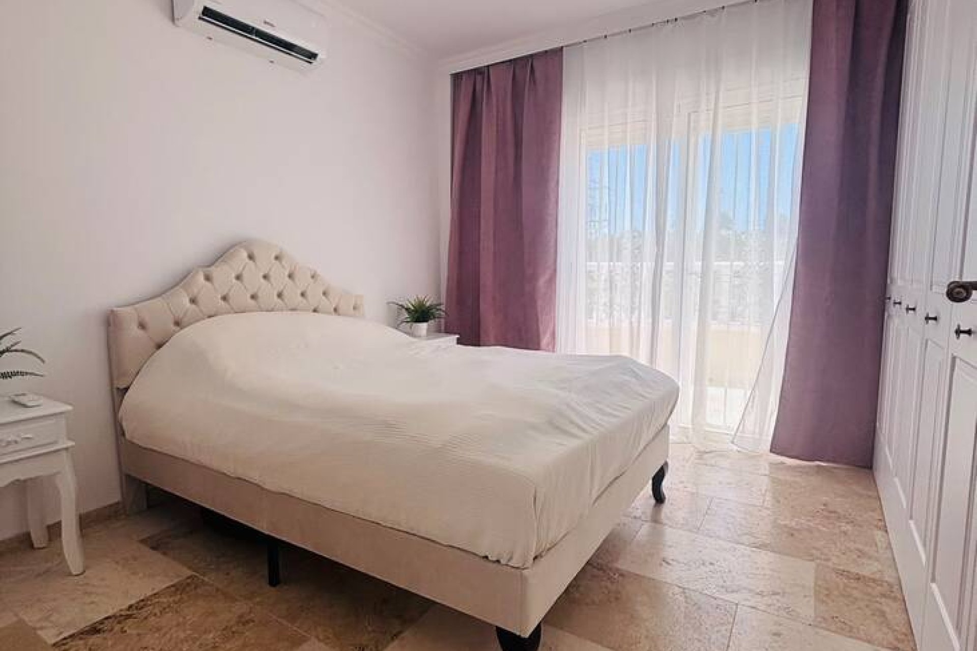 Återförsäljning - Villa -
Orihuela Costa - Villamartin