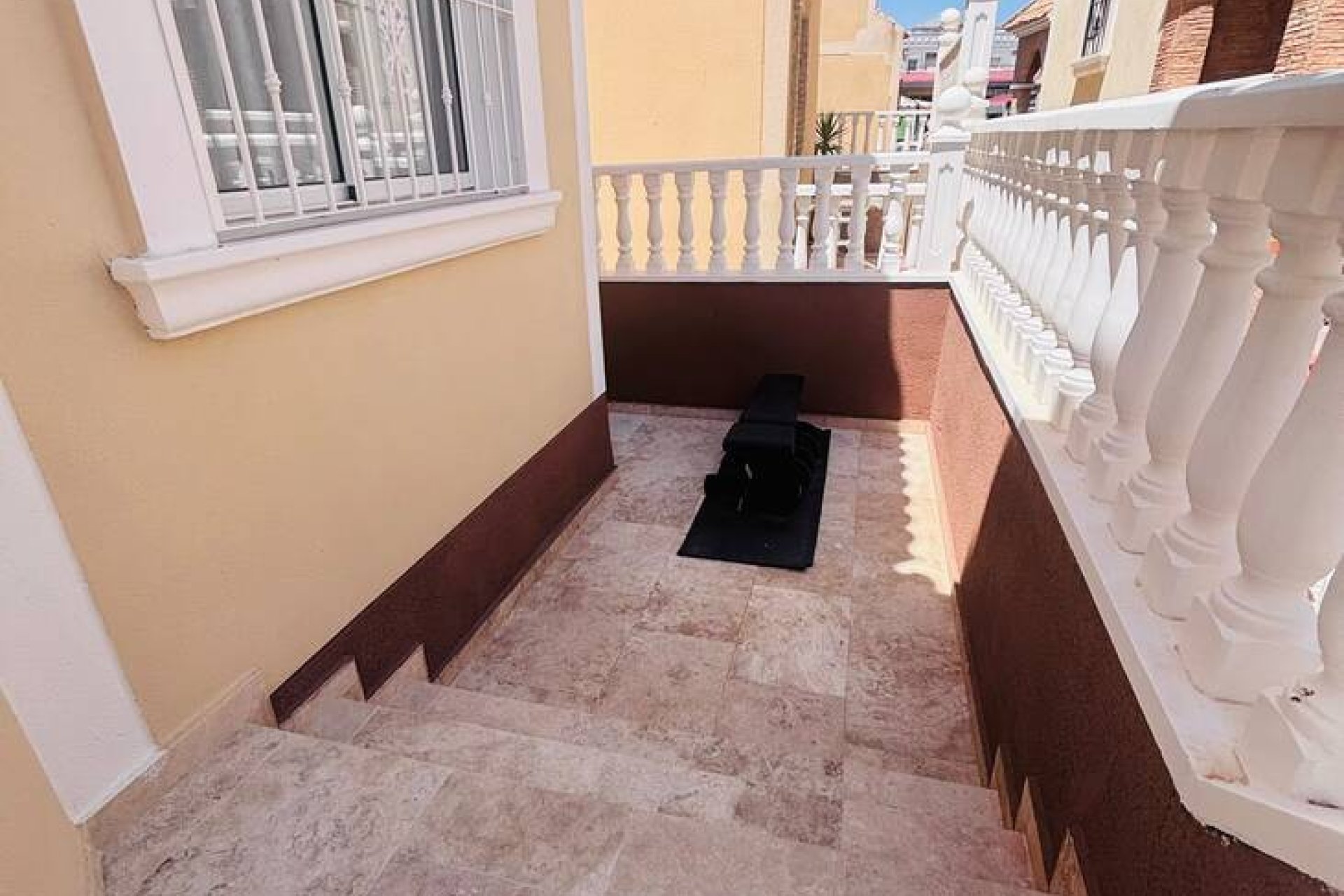 Återförsäljning - Villa -
Orihuela Costa - Villamartin