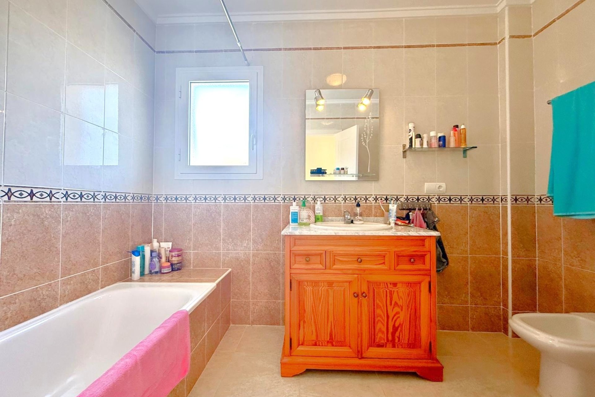 Återförsäljning - Villa -
Orihuela Costa - Villamartin