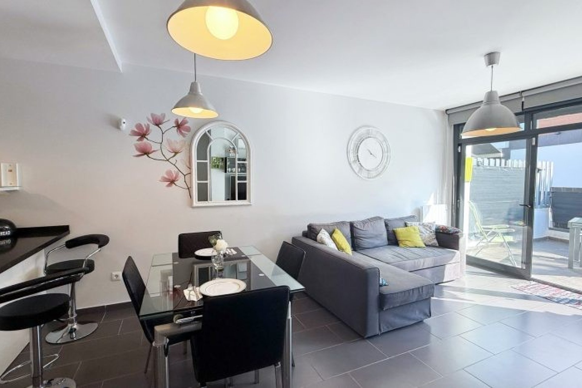 Återförsäljning - Villa -
Orihuela Costa - Villamartín