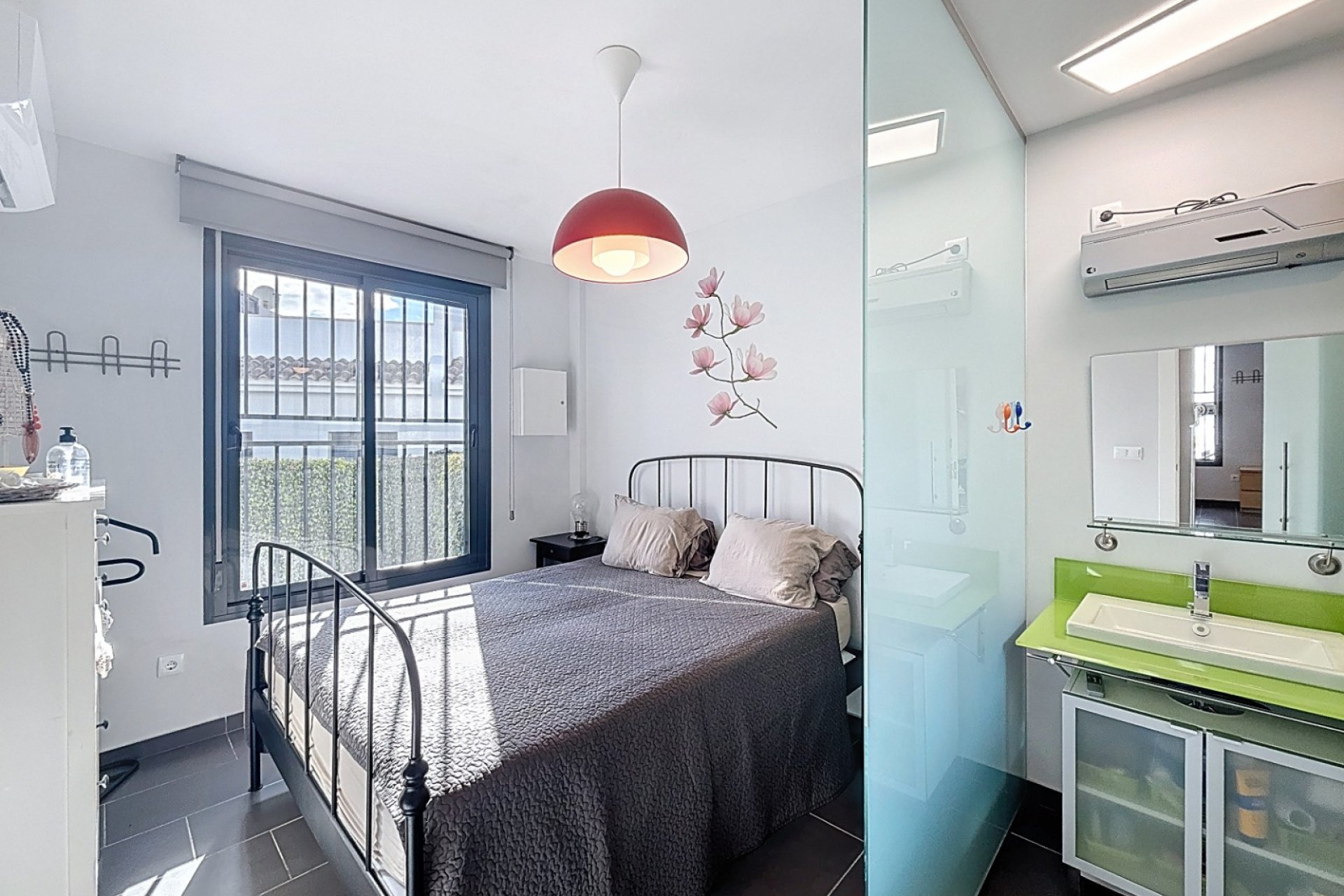 Återförsäljning - Villa -
Orihuela Costa - Villamartín