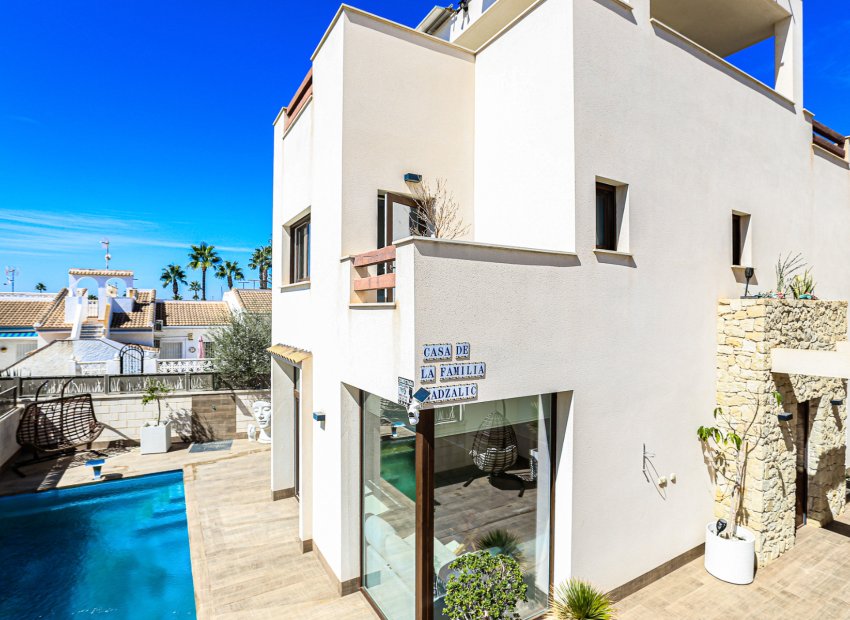 Återförsäljning - Villa -
Quesada-Rojales - Dona Pepa