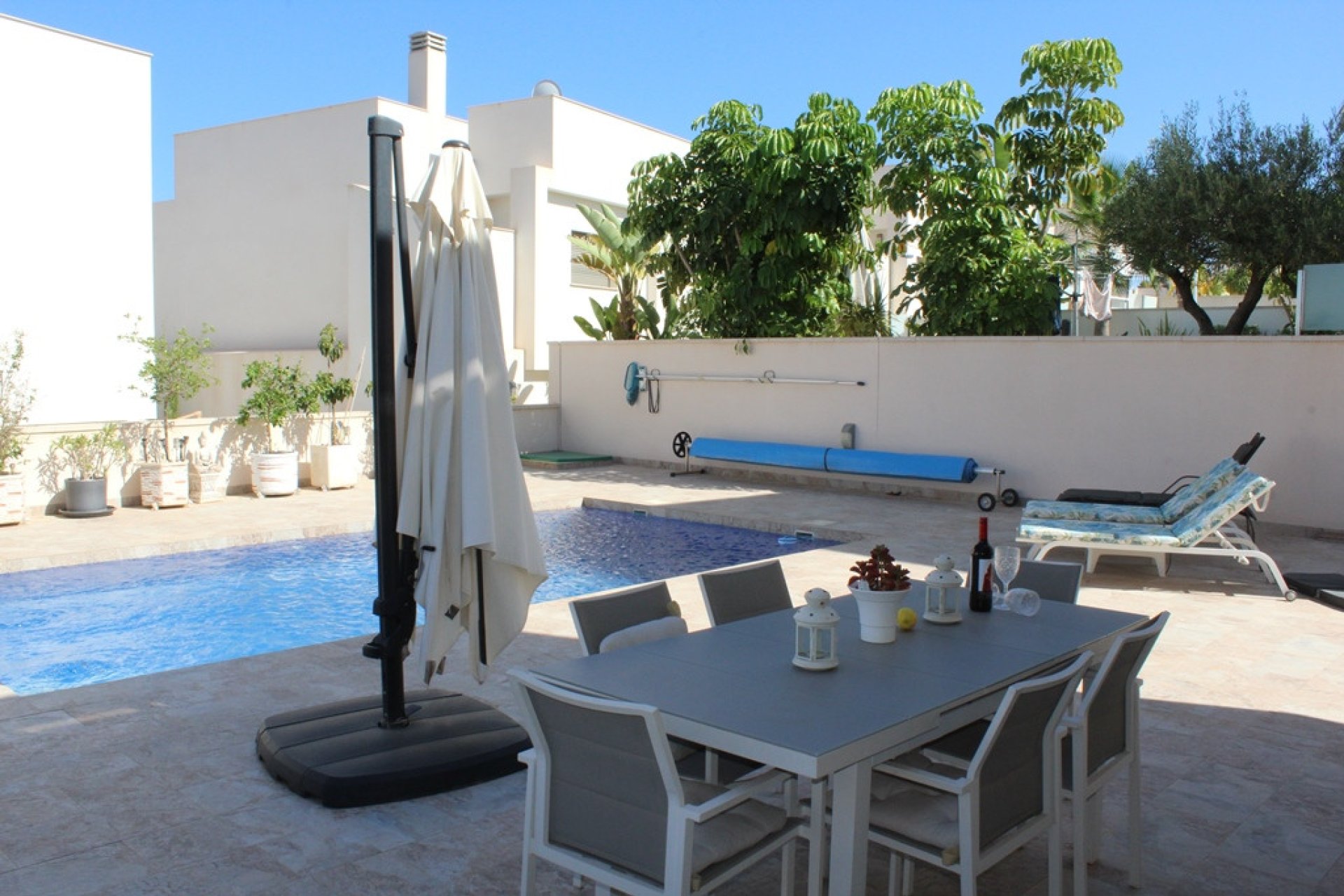 Återförsäljning - Villa -
San Miguel de Salinas
