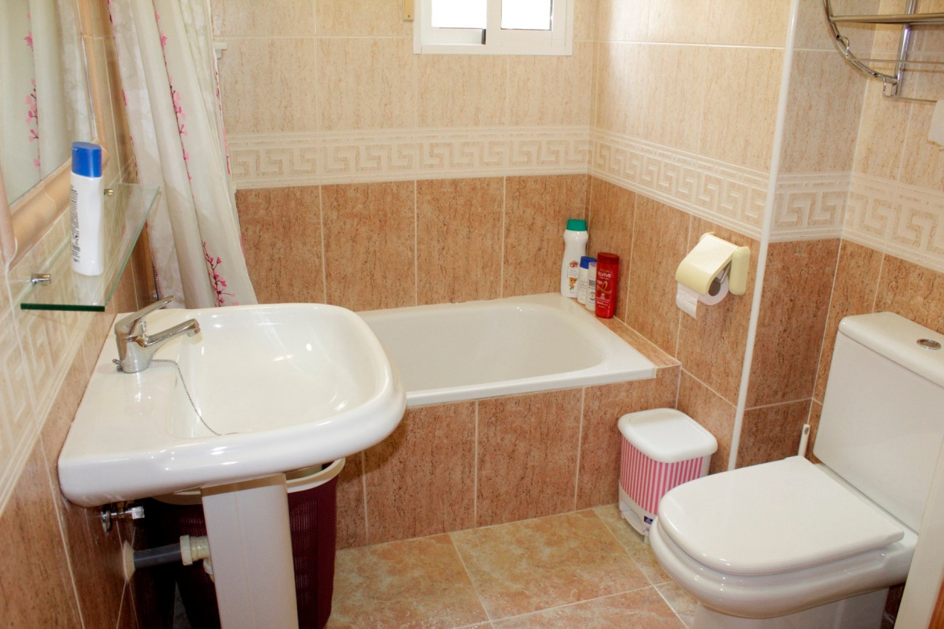 Återförsäljning - Villa -
Torre de la Horadada