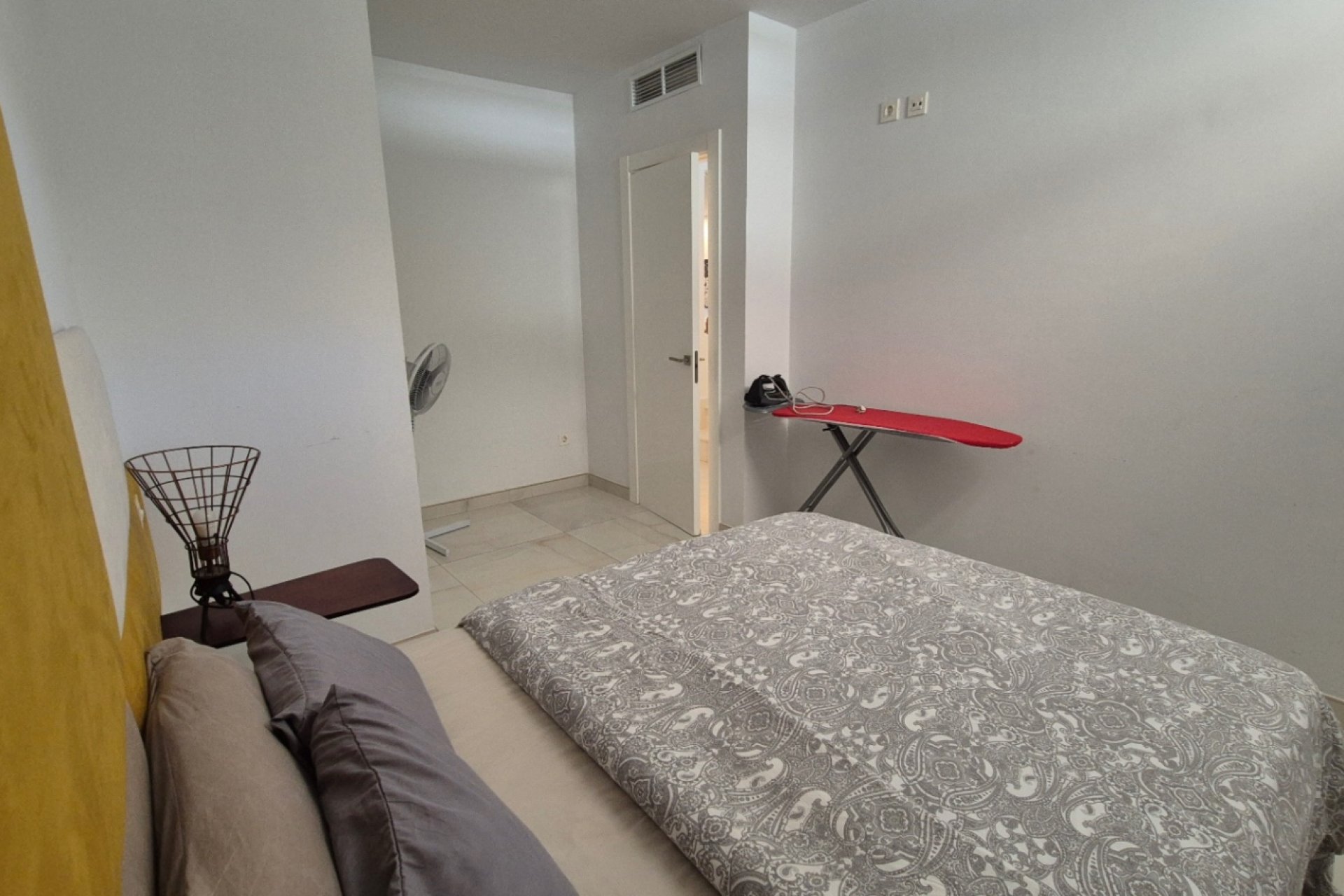 Återförsäljning - Villa -
Torrevieja - Costa Blanca Sur