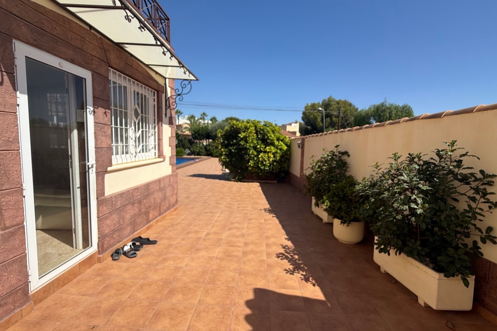 Återförsäljning - Villa -
Torrevieja - Costa Blanca Sur