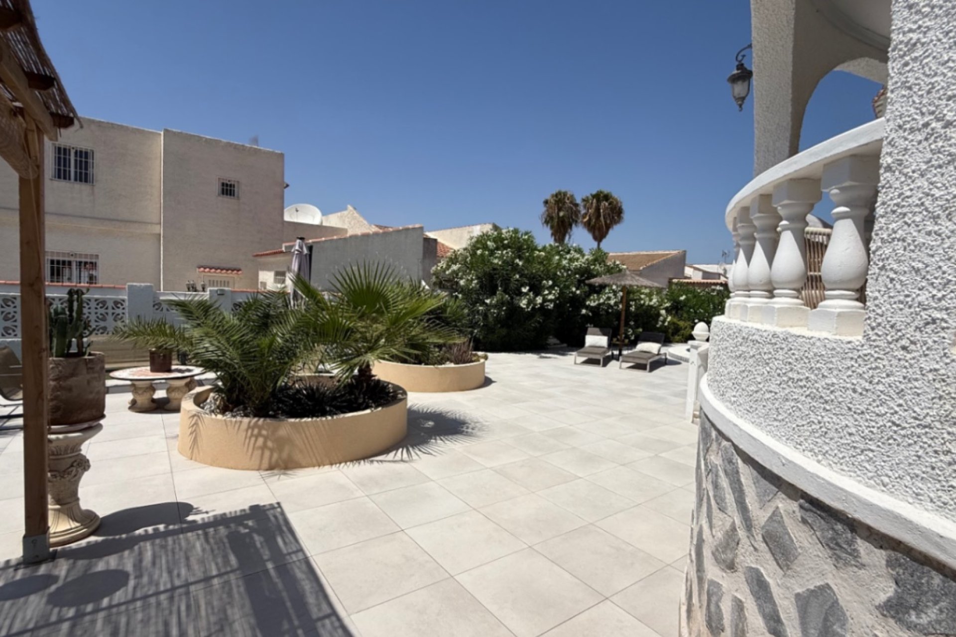 Återförsäljning - Villa -
Torrevieja - Costa Blanca Sur